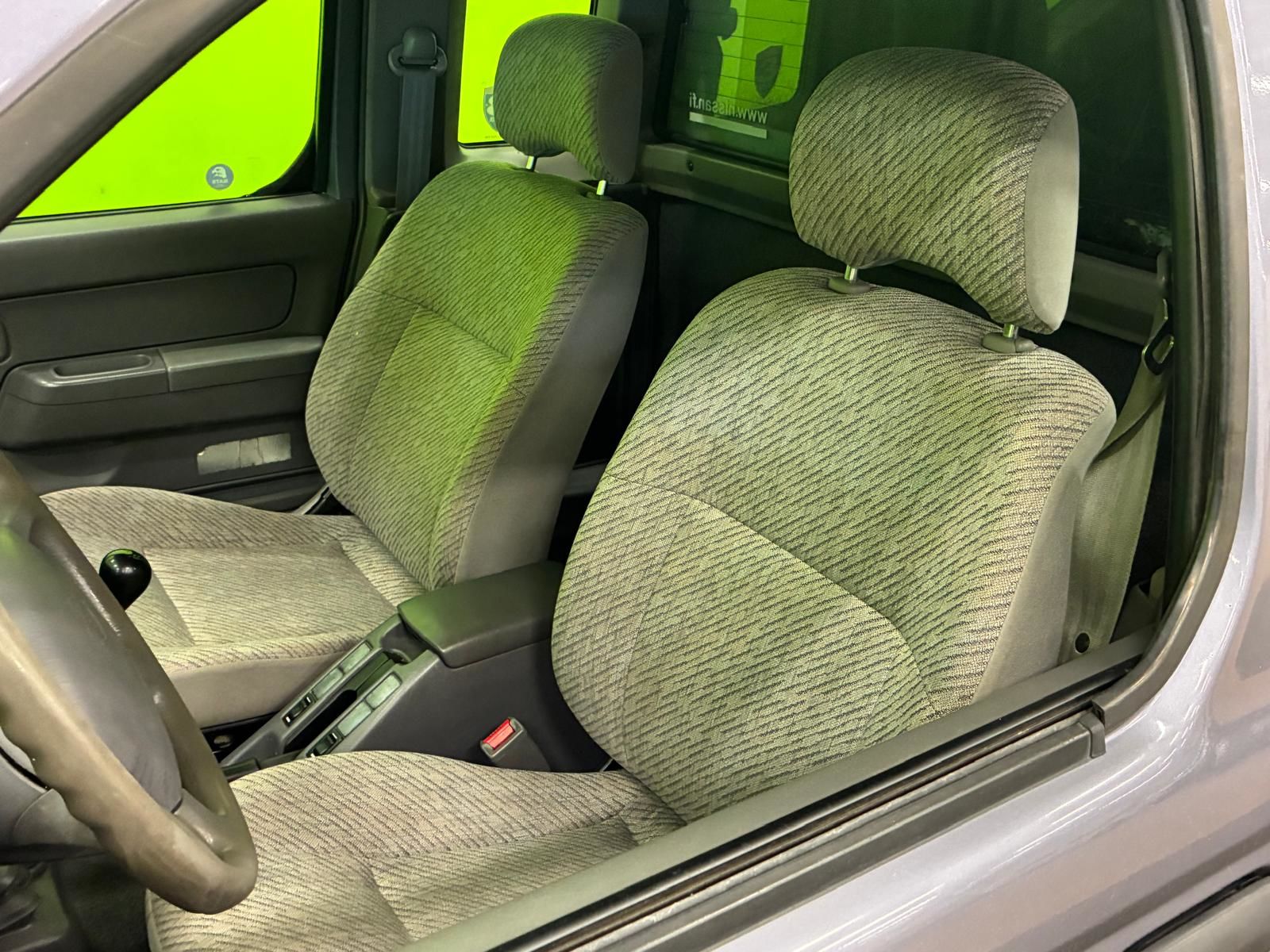 Nissan King Cab 1999