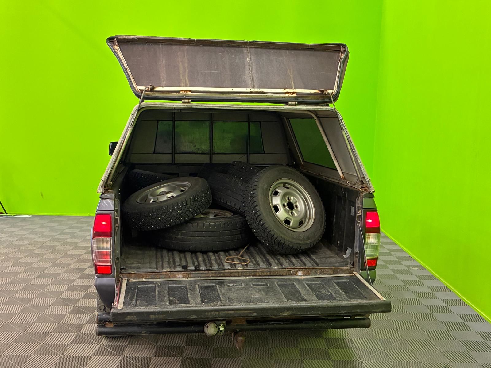 Nissan King Cab 1999