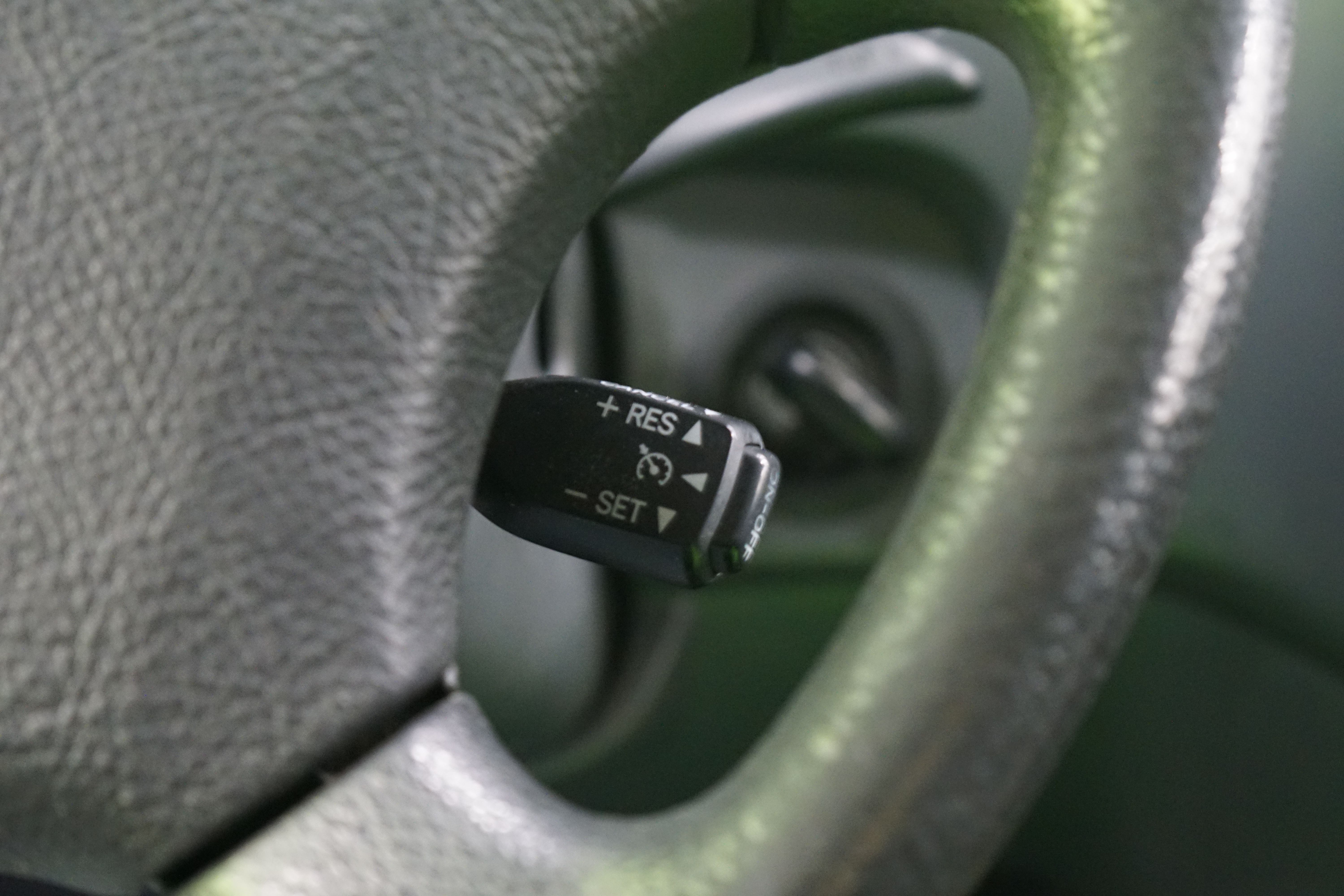 Toyota Hiace 2010