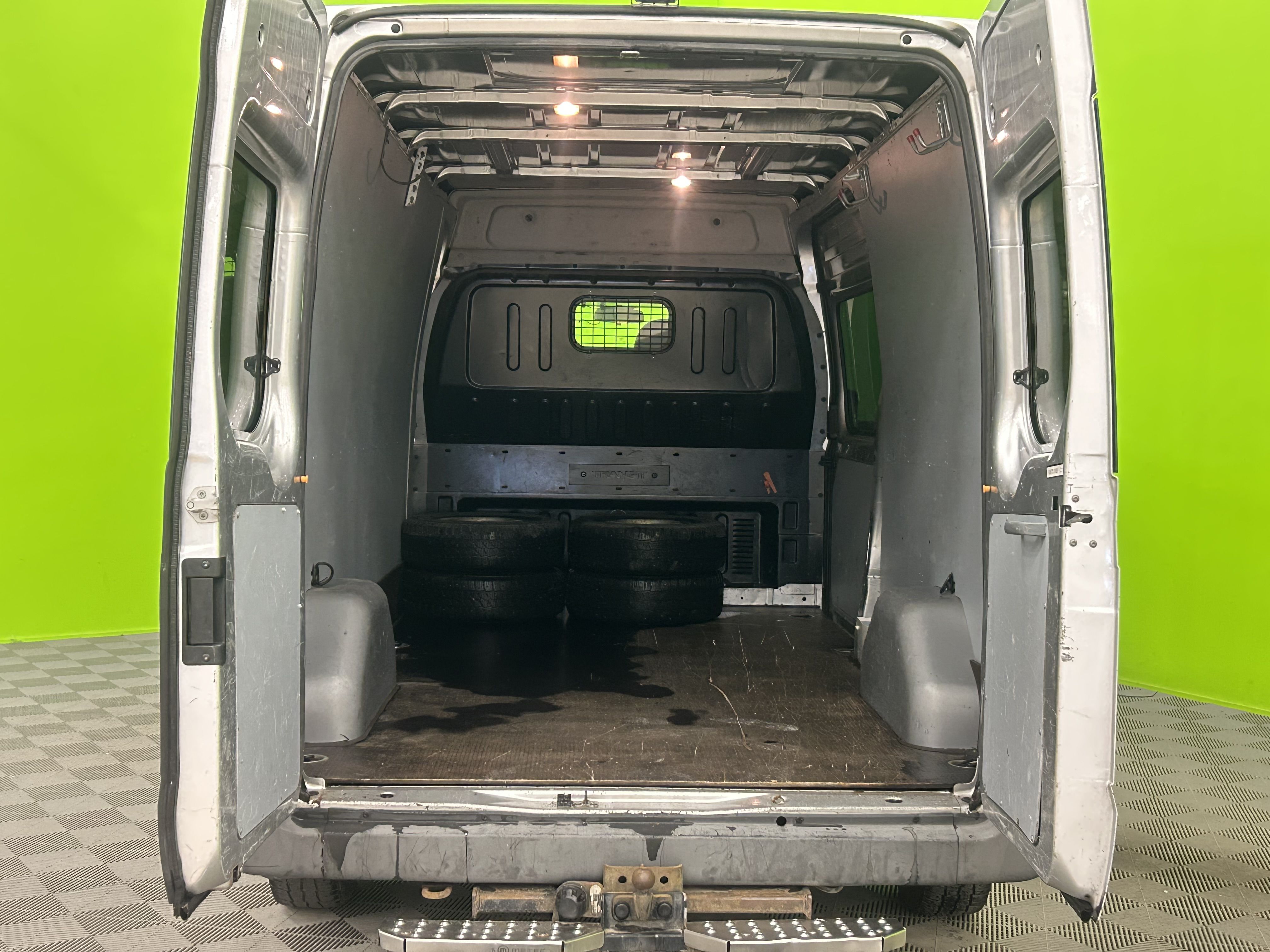 Ford Transit 2012