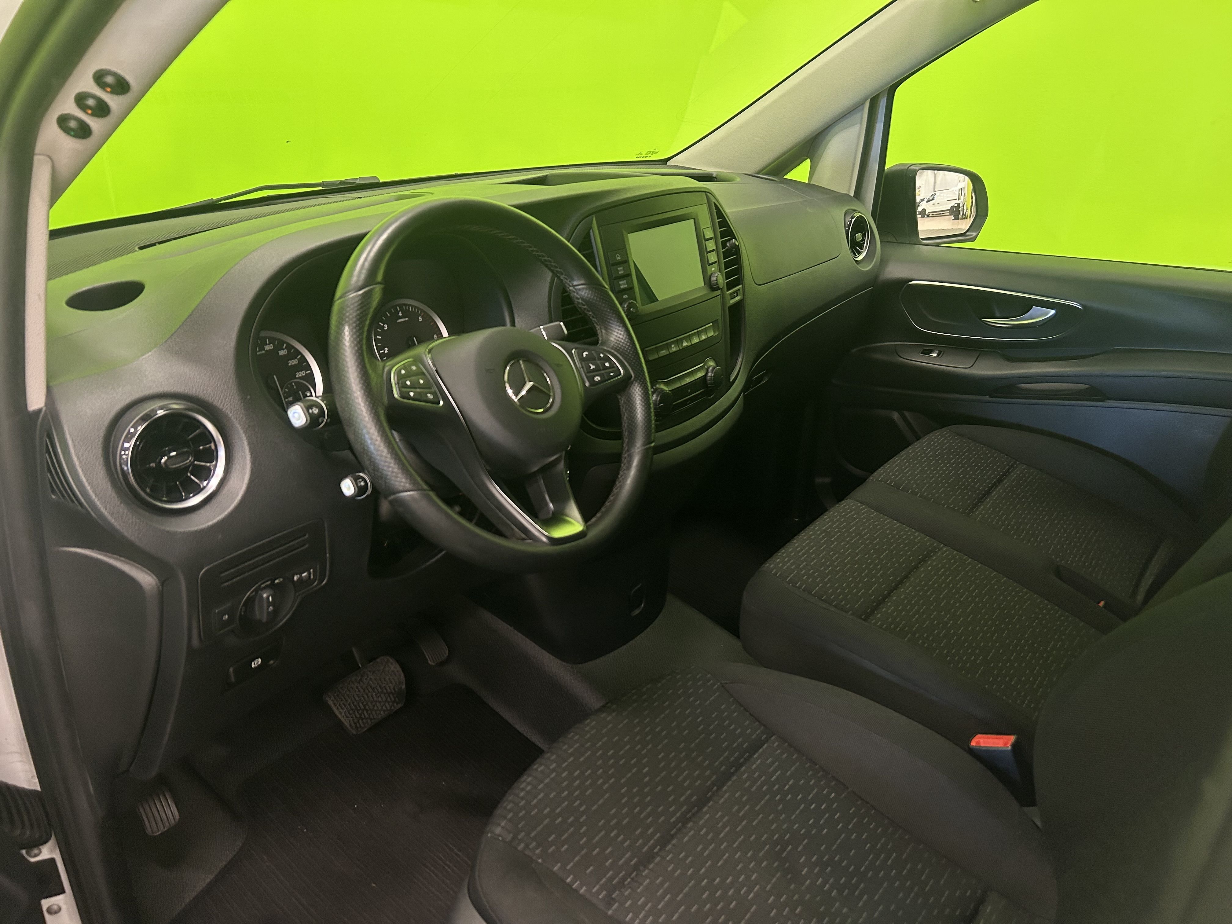Mercedes-Benz Vito 2021