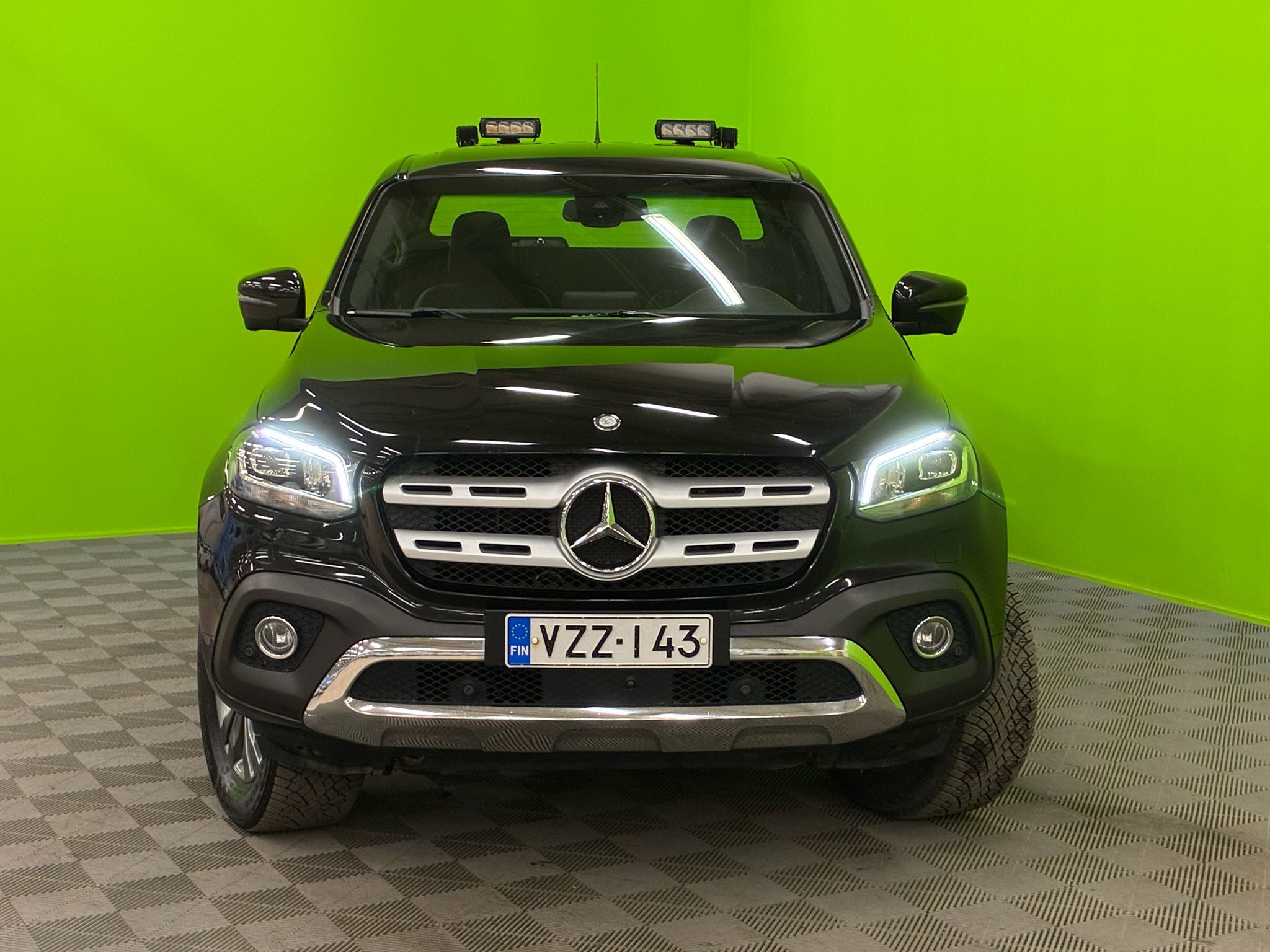 Mercedes-Benz X 2018