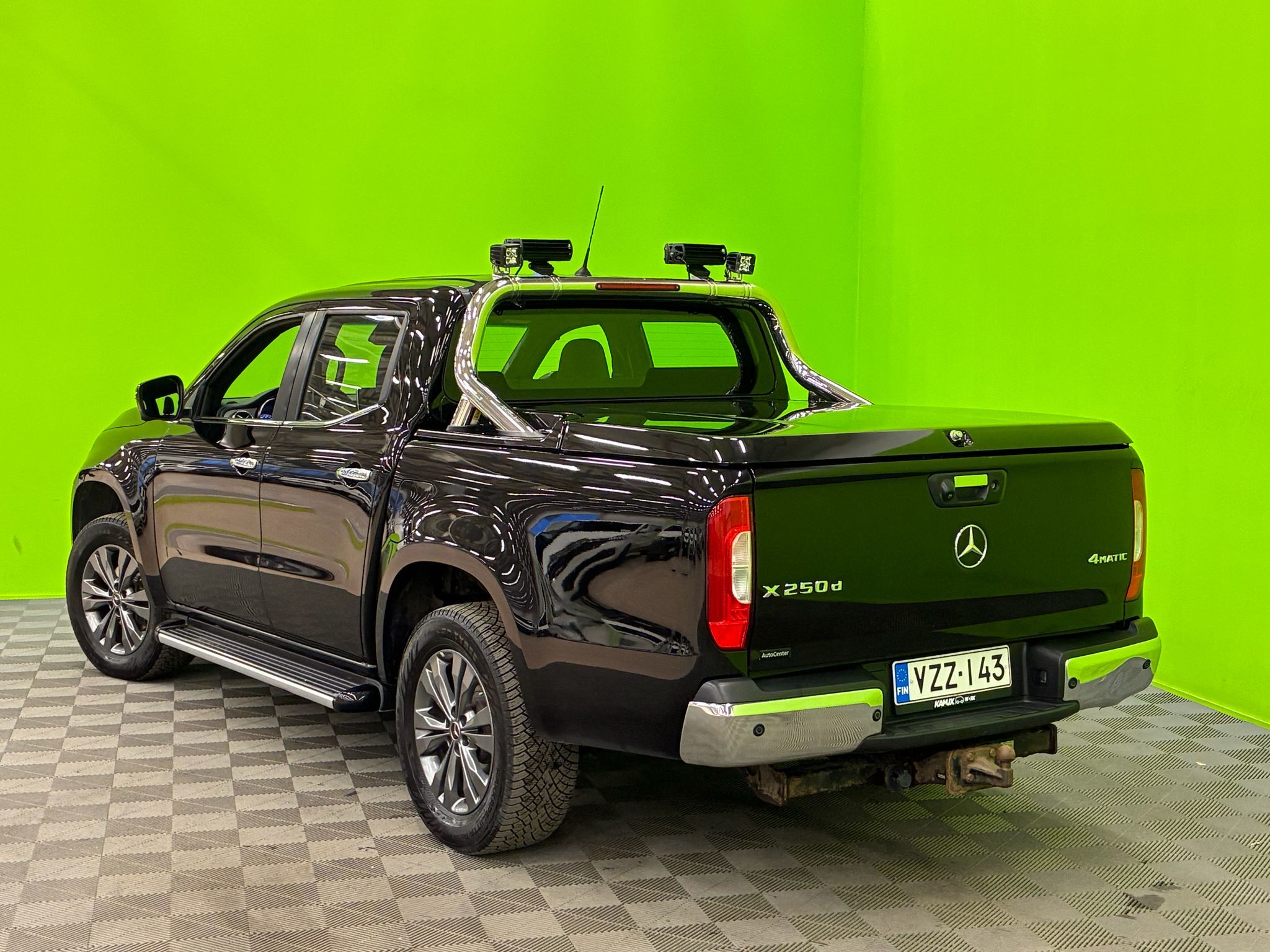 Mercedes-Benz X 2018