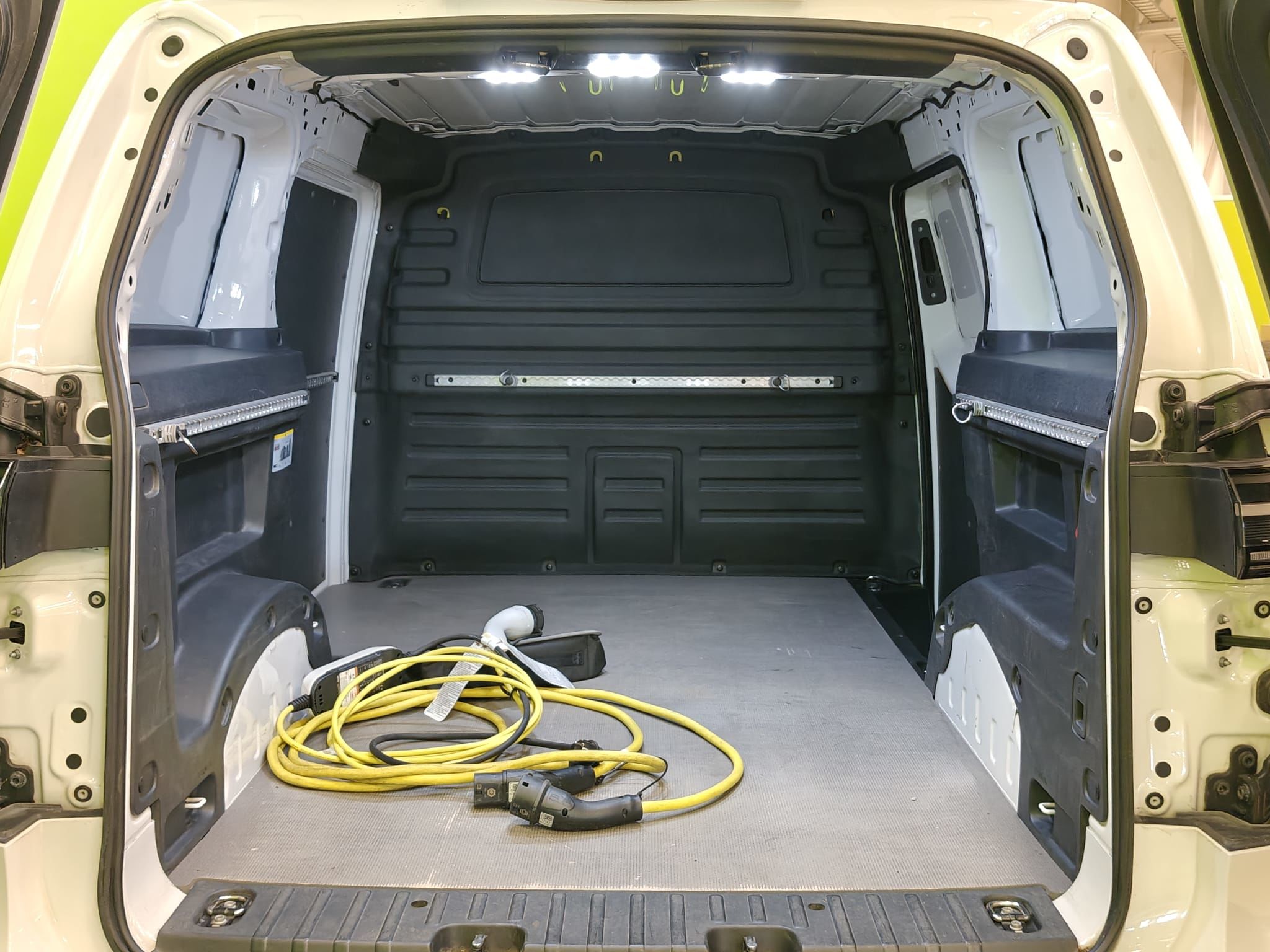 Volkswagen ID. Buzz Cargo 2023