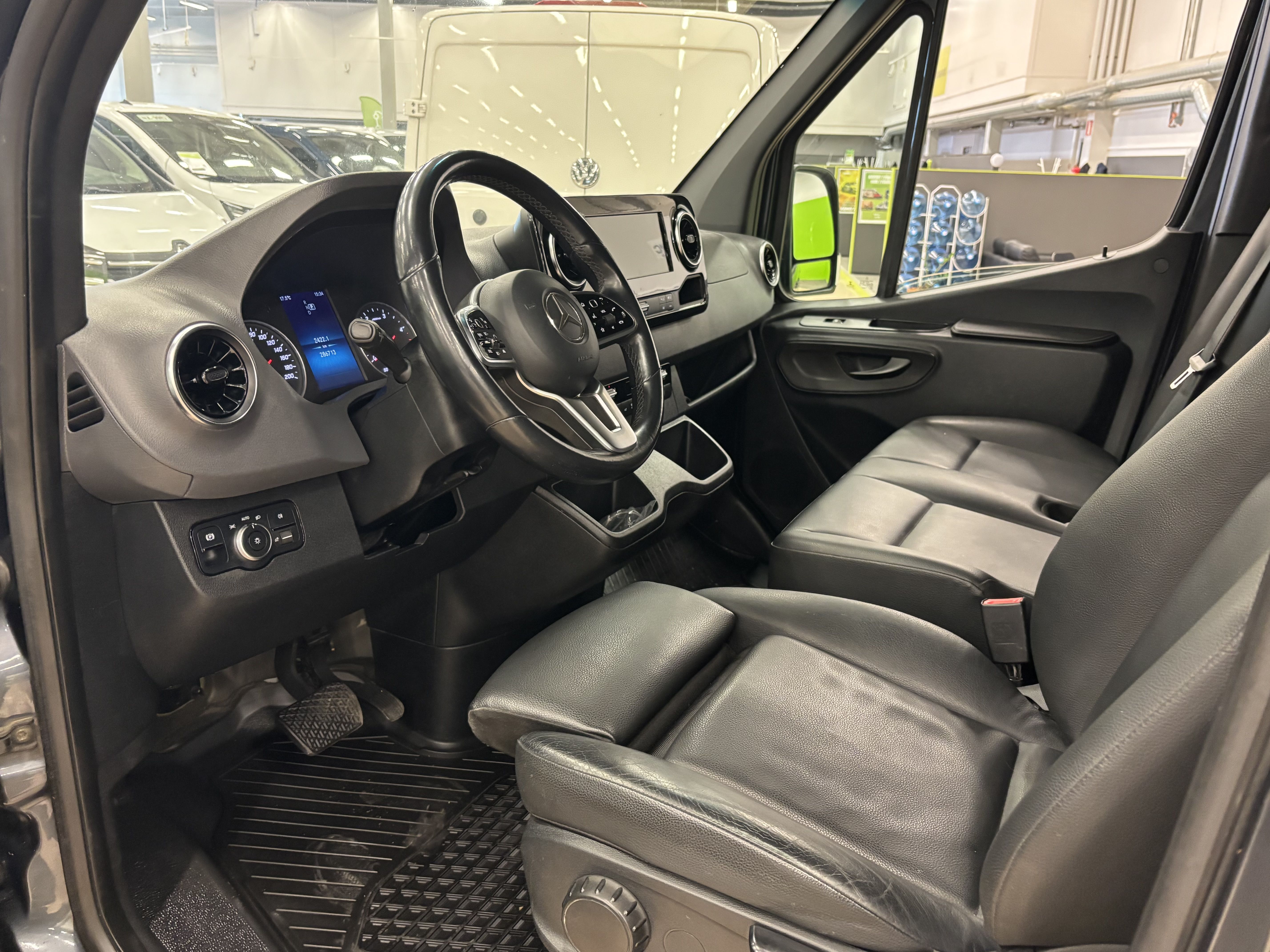 Mercedes-Benz Sprinter 2021