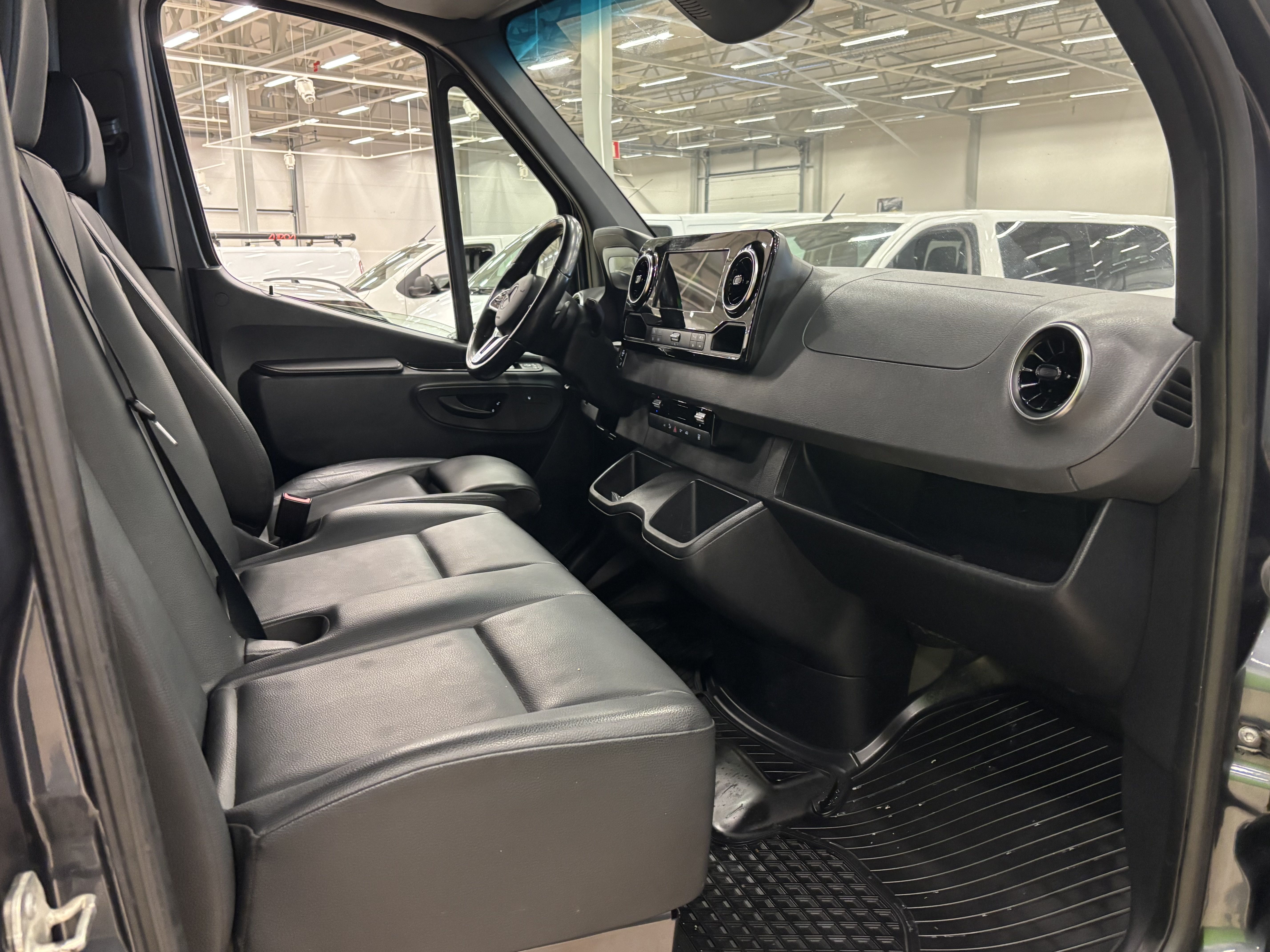 Mercedes-Benz Sprinter 2021