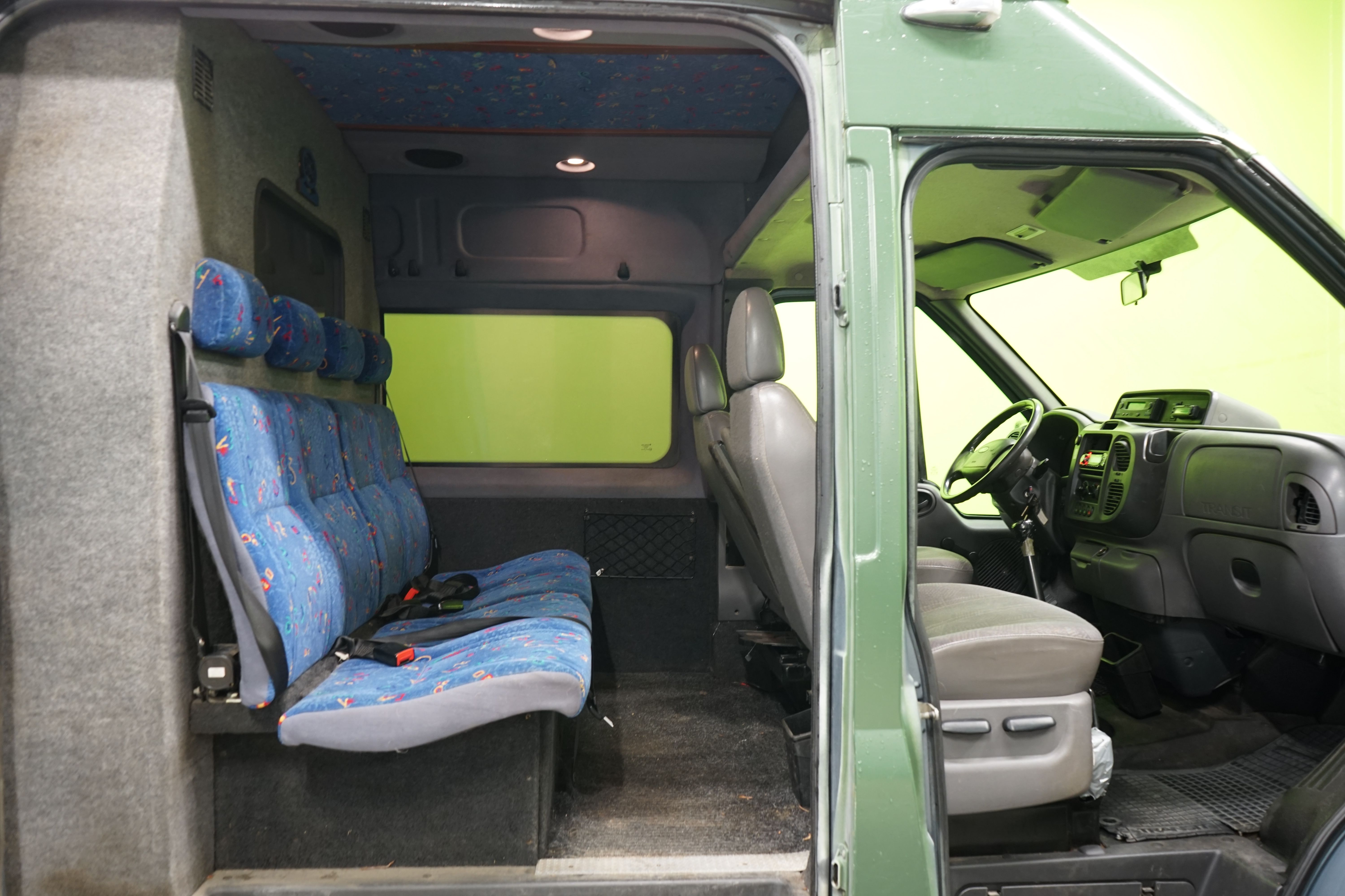 Ford Transit 2004