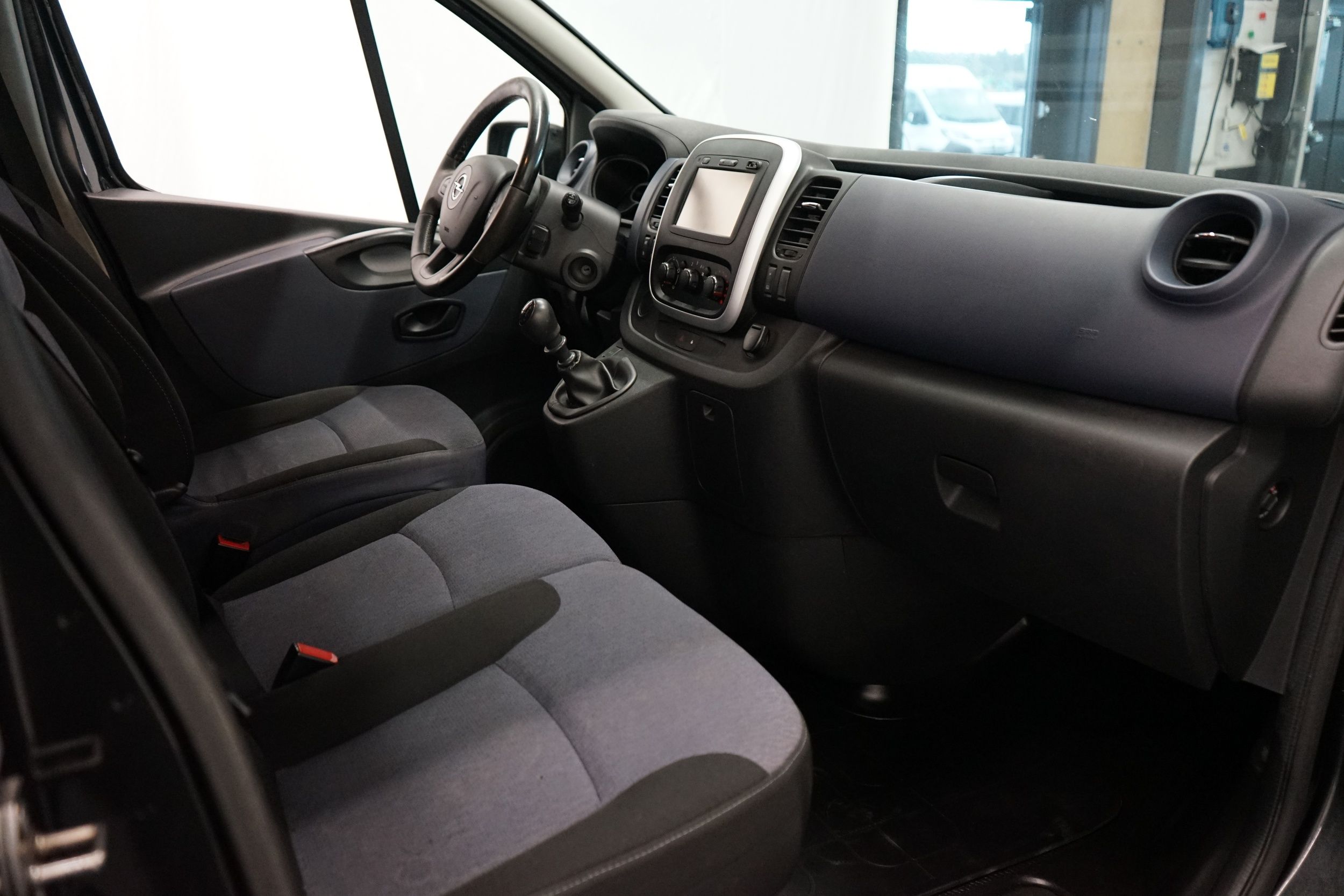 Opel Vivaro 2015
