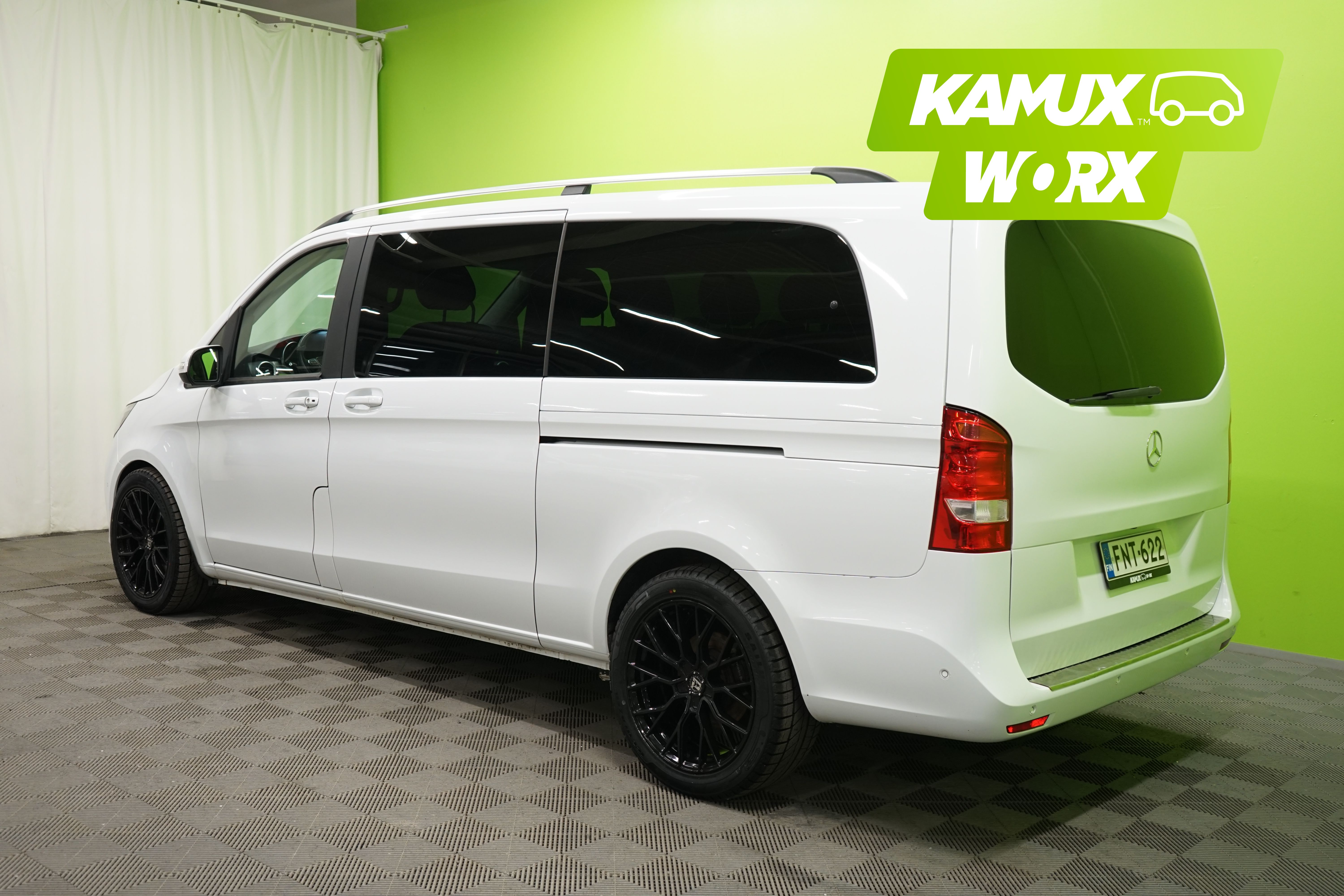 Mercedes-Benz V 2015