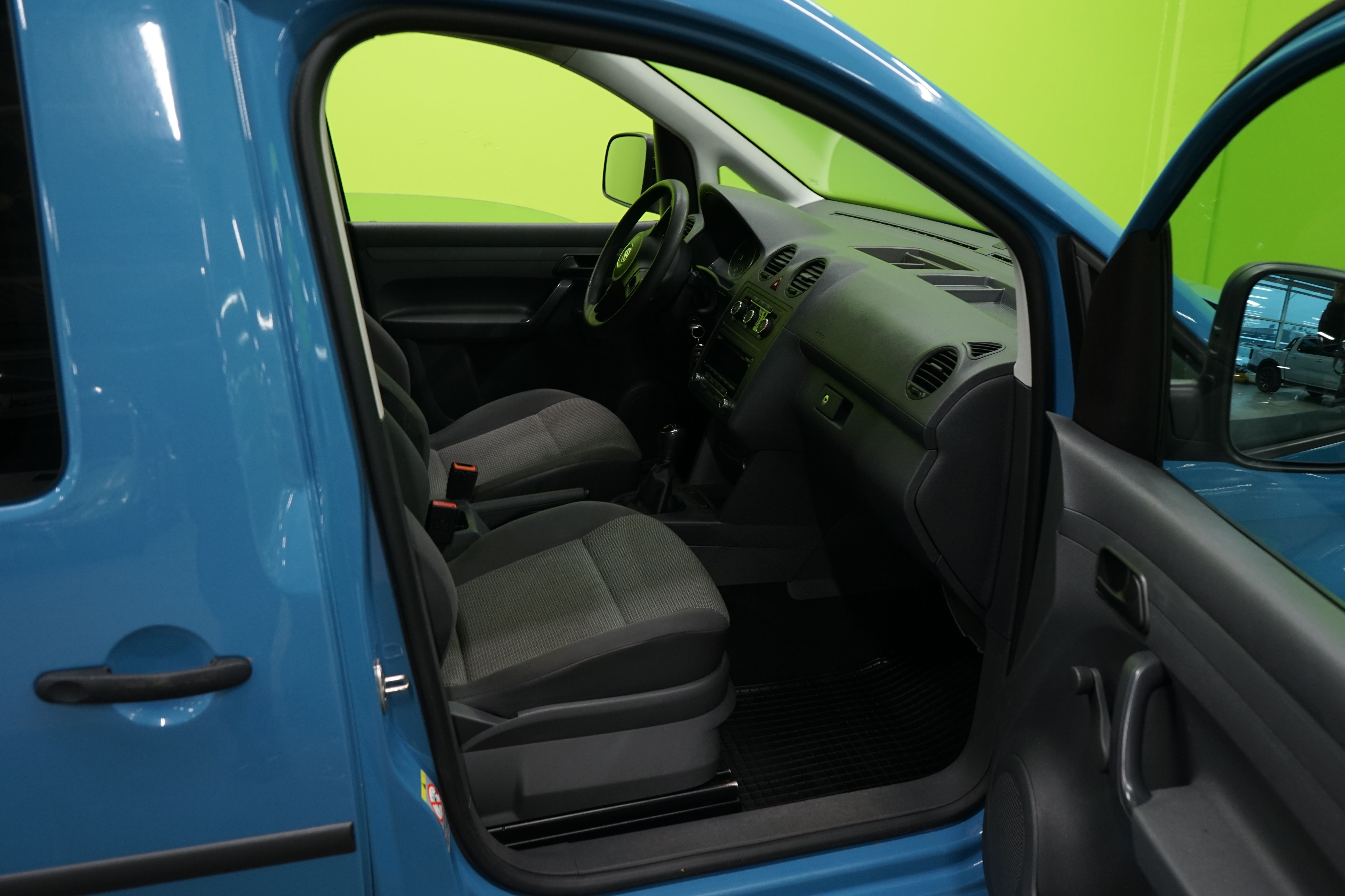 Volkswagen Caddy 2012