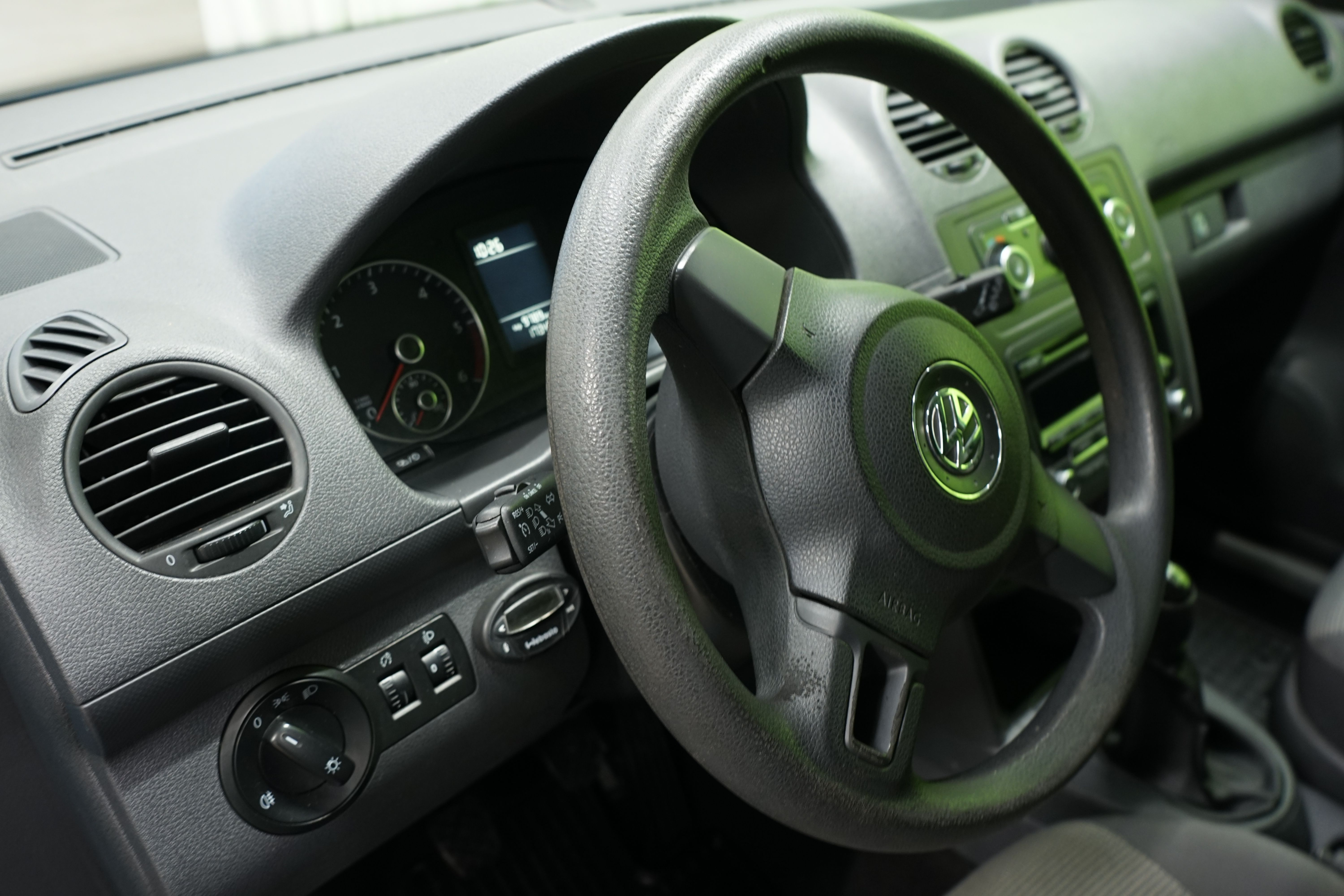 Volkswagen Caddy 2012