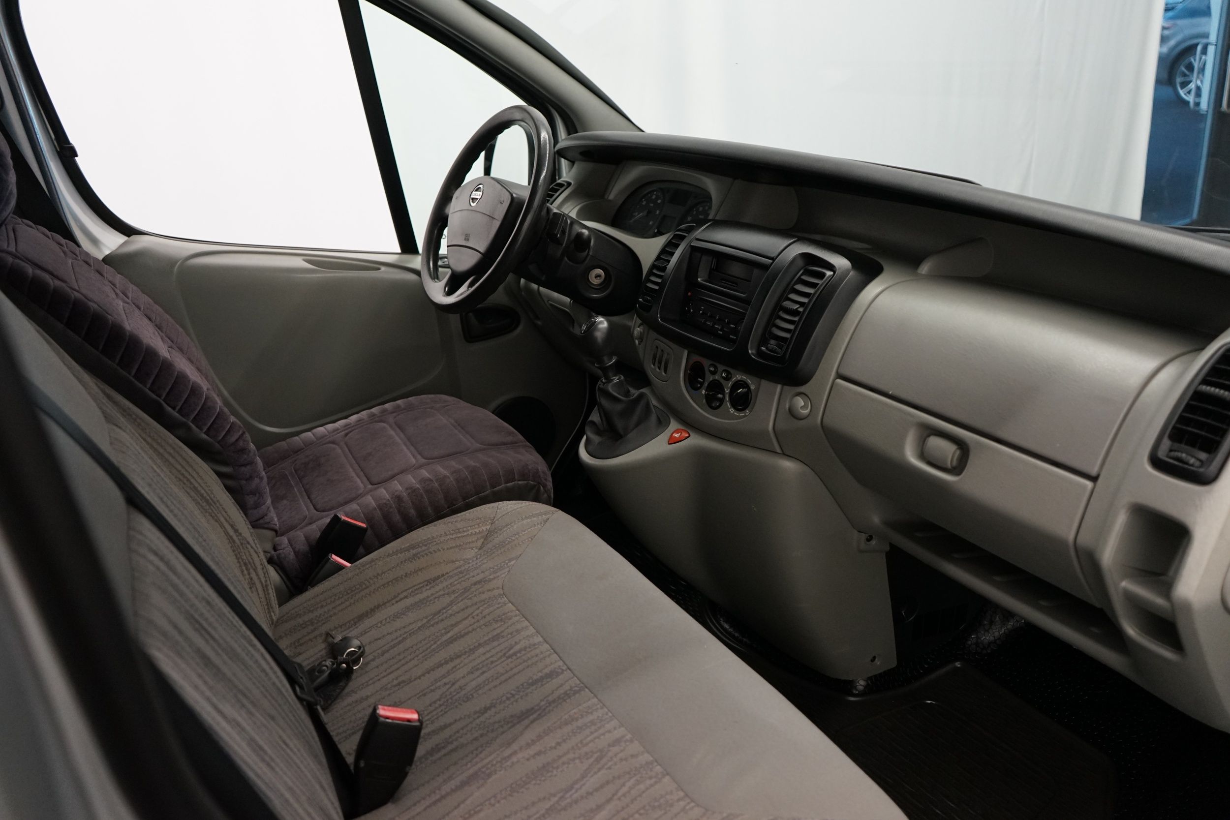 Nissan Primastar 2009