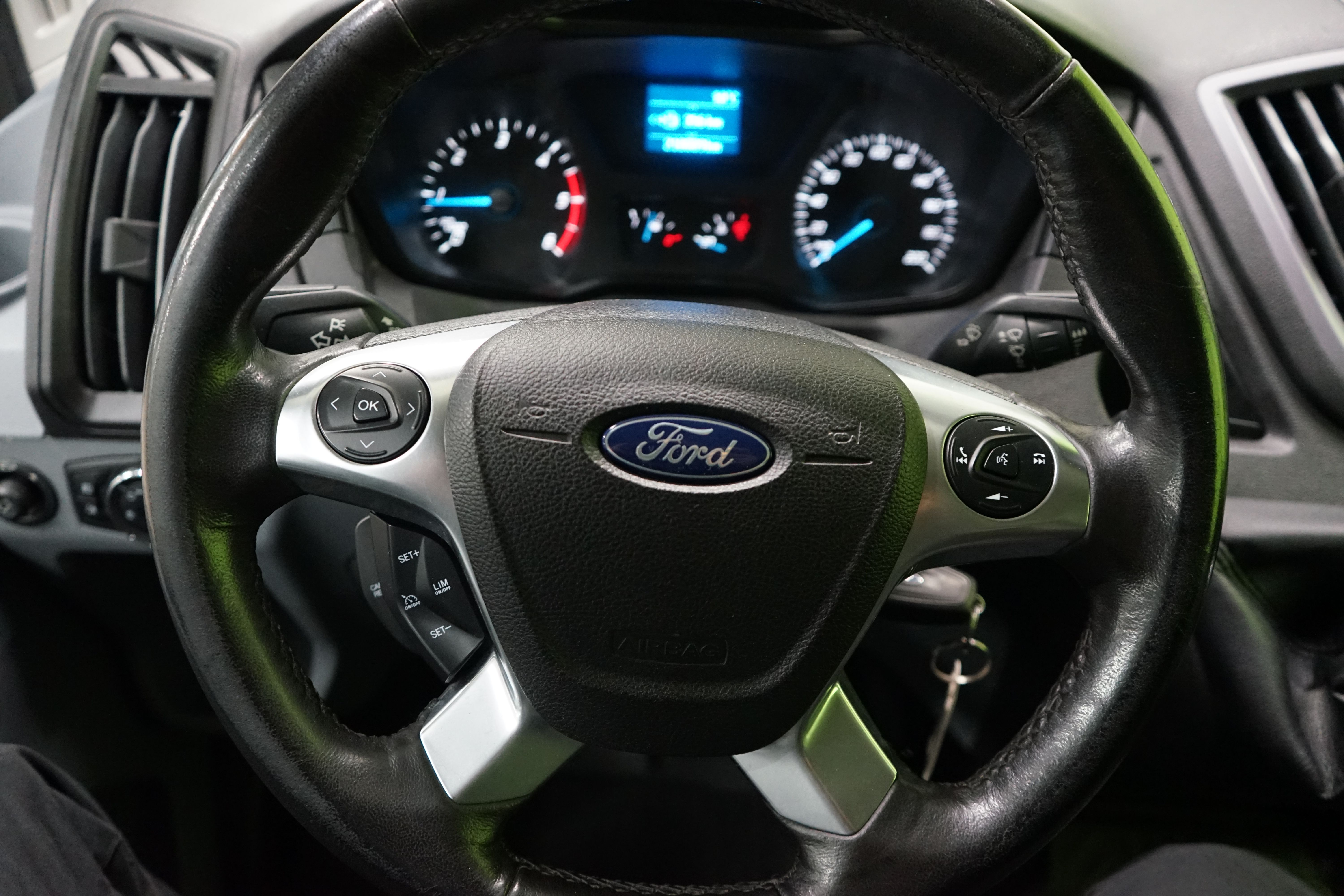 Ford Transit 2019