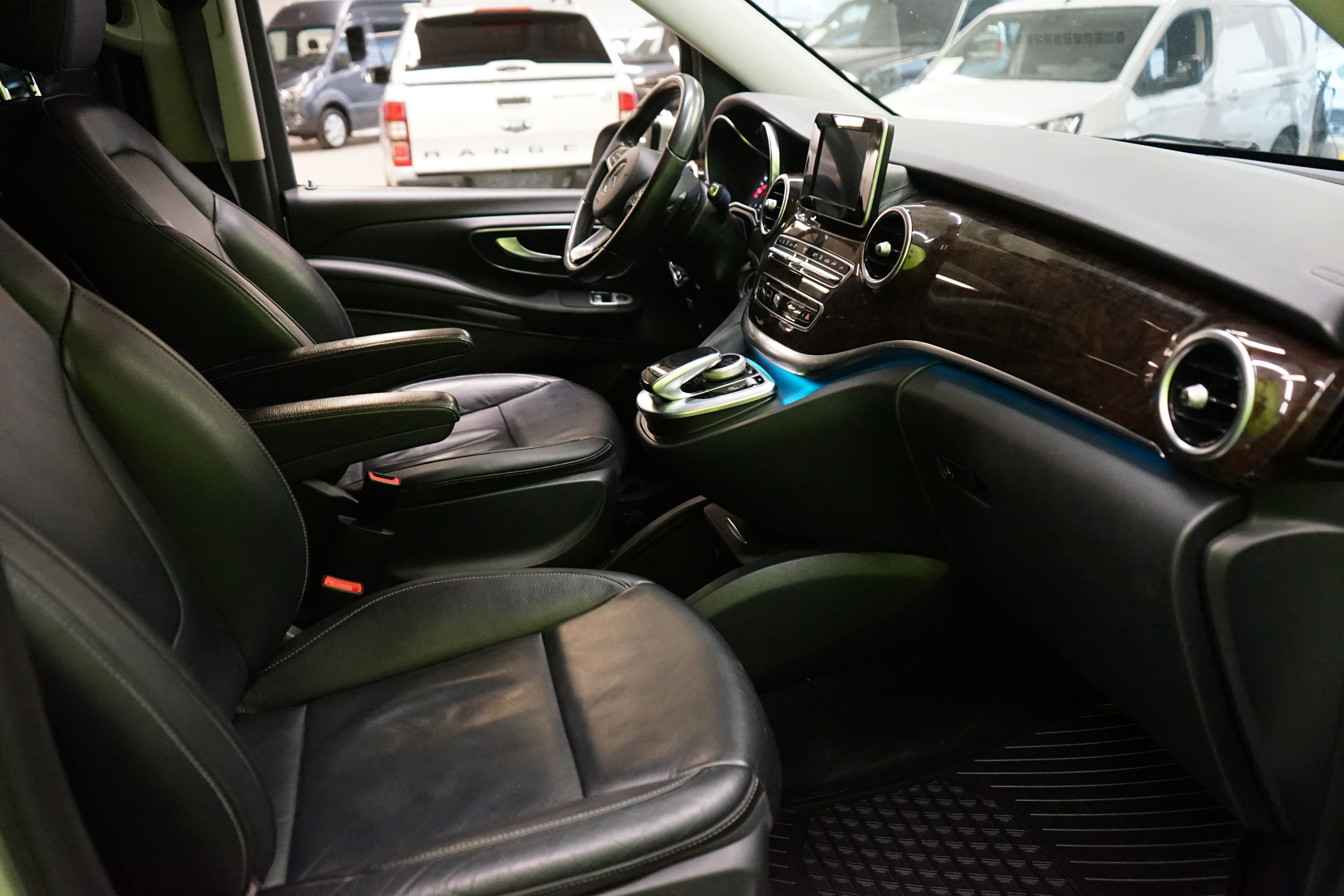 Mercedes-Benz V 2017