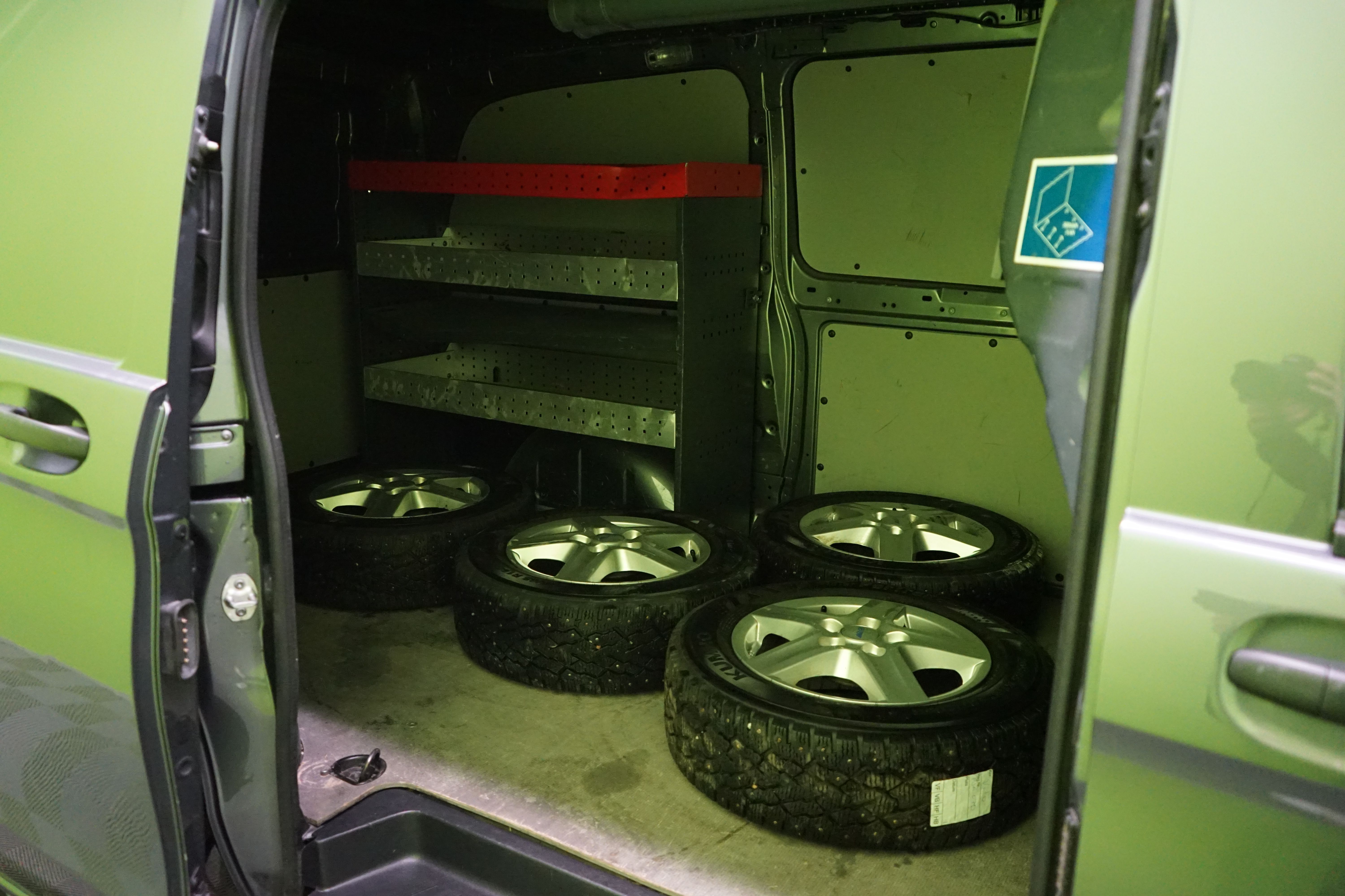 Mercedes-Benz Vito 2023