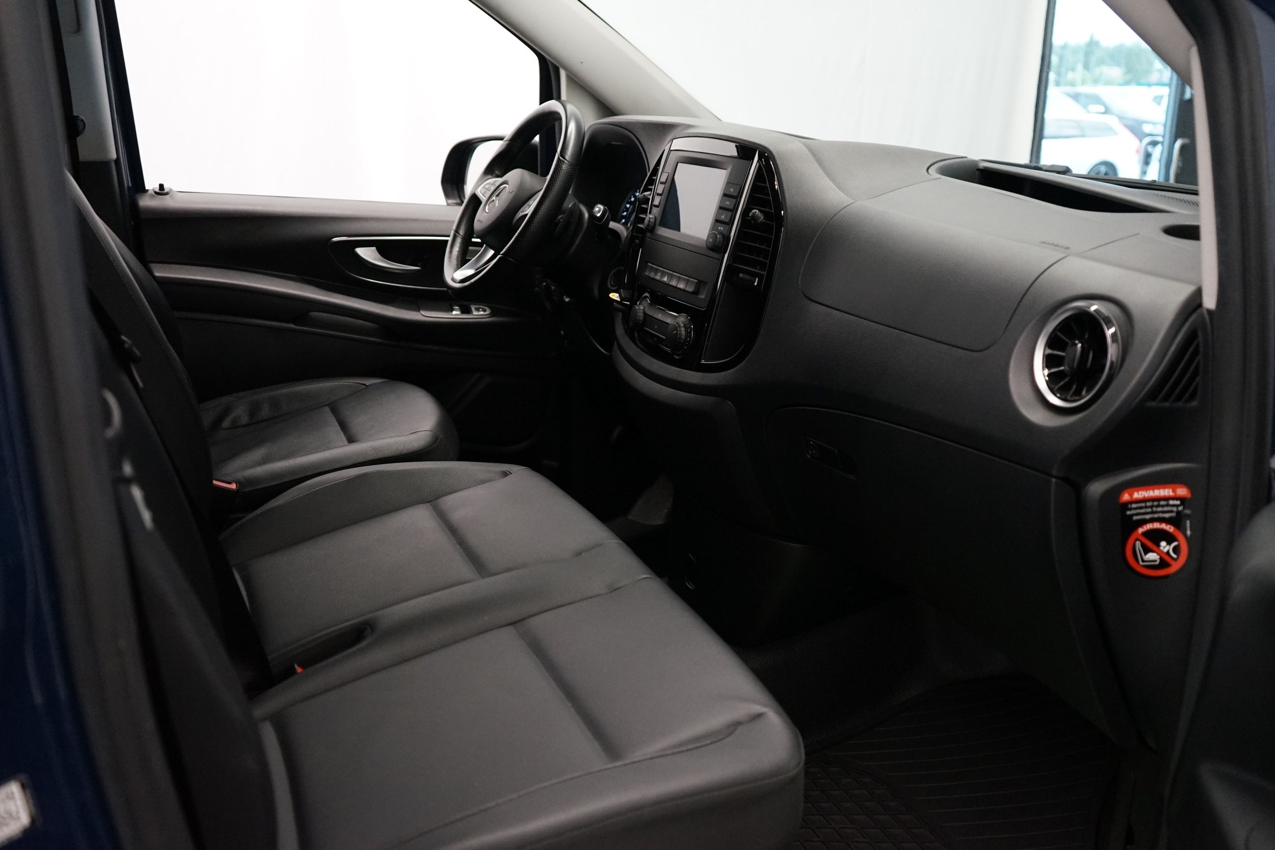 Mercedes-Benz Vito 2023