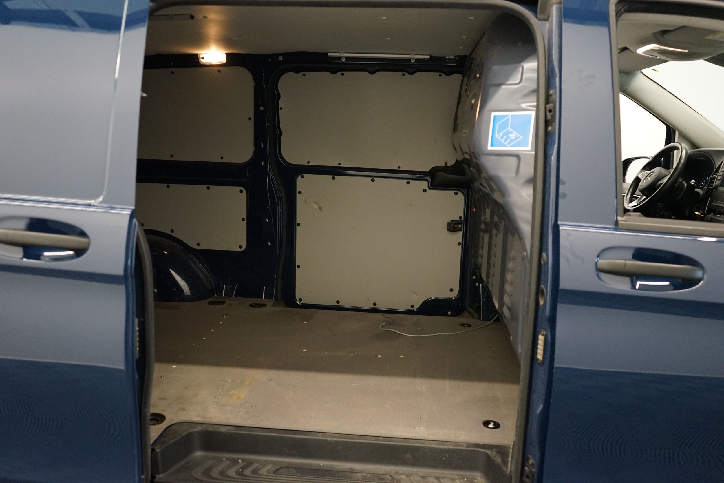 Mercedes-Benz Vito 2023