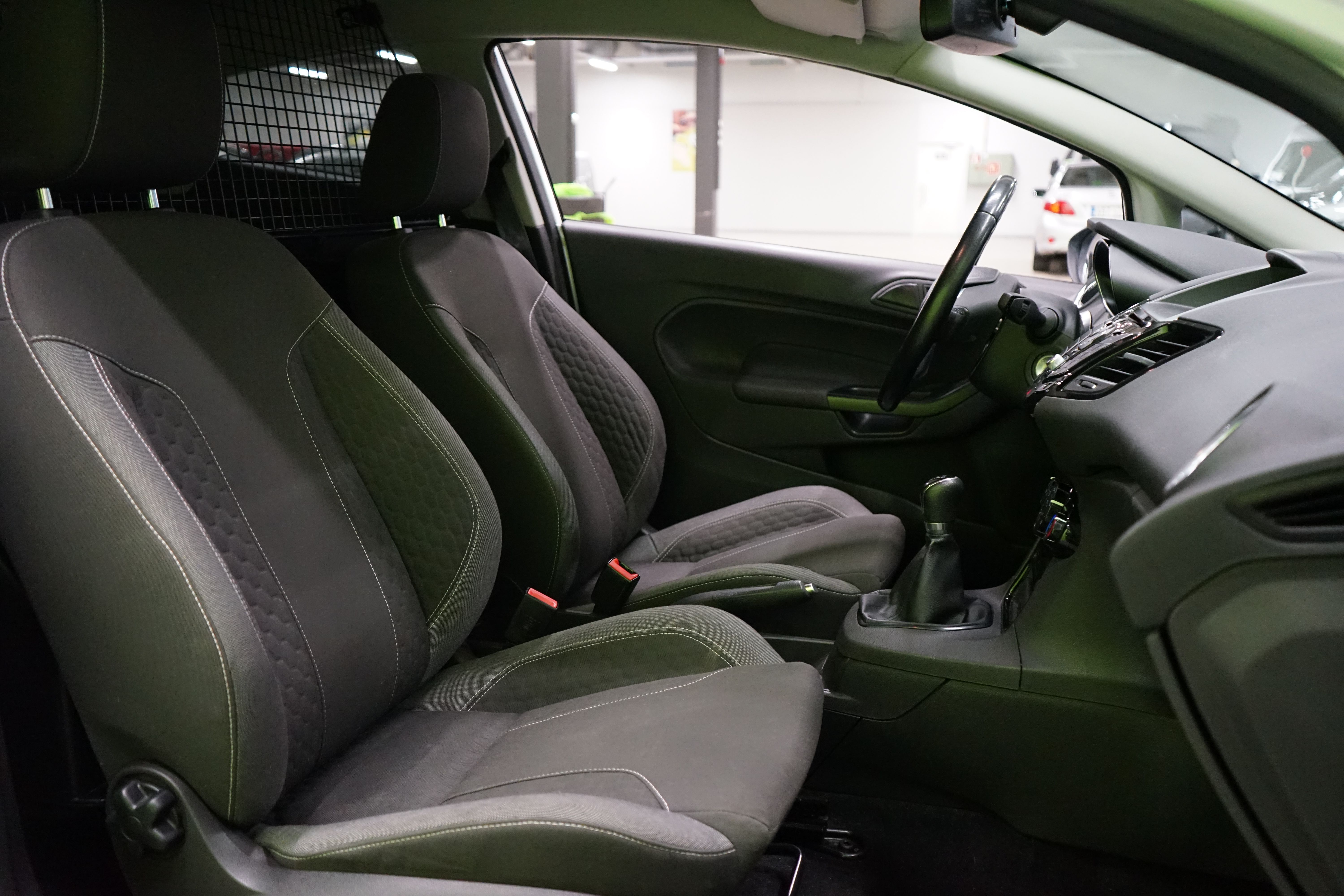 Ford Fiesta Van 2016