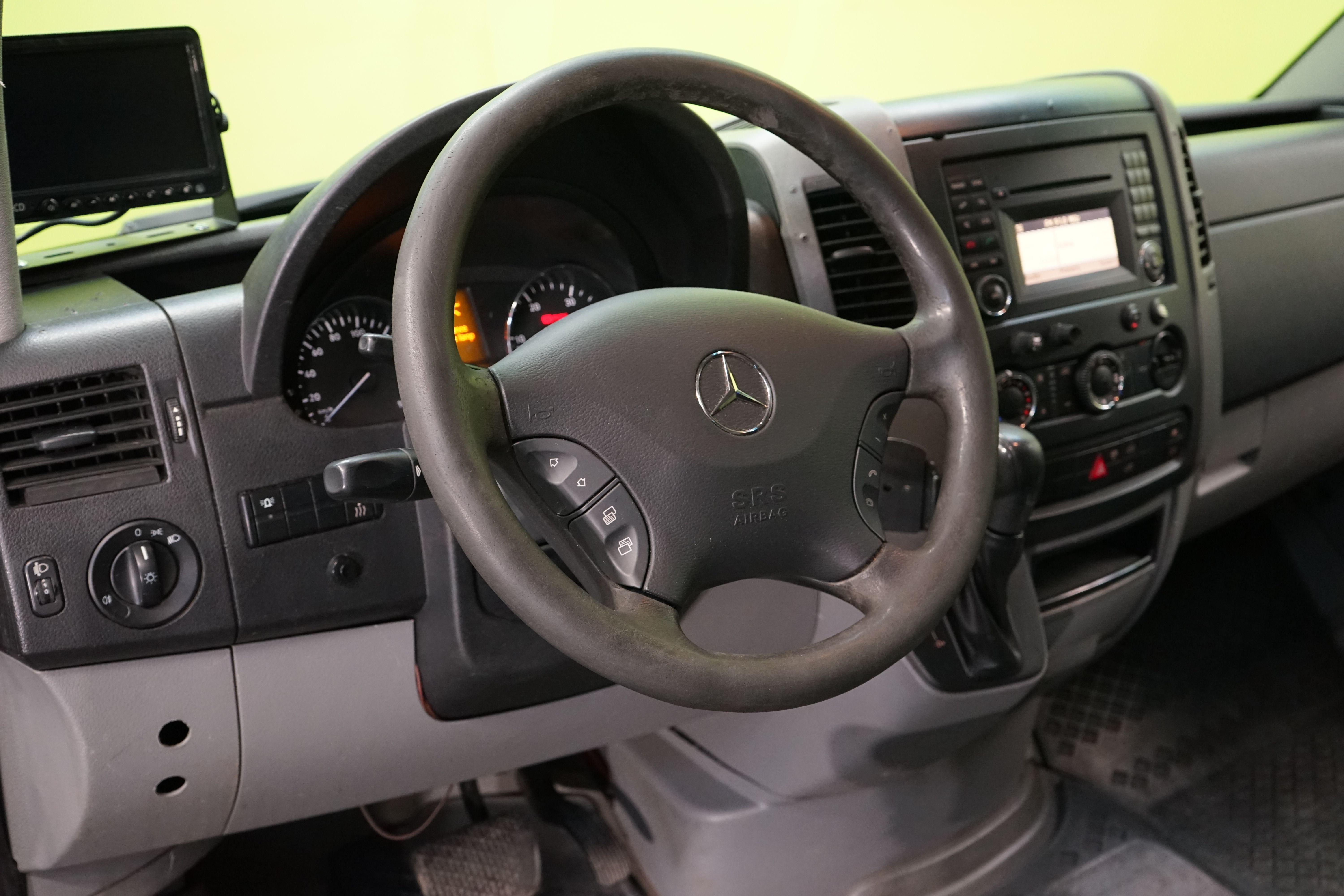 Mercedes-Benz Sprinter 2012