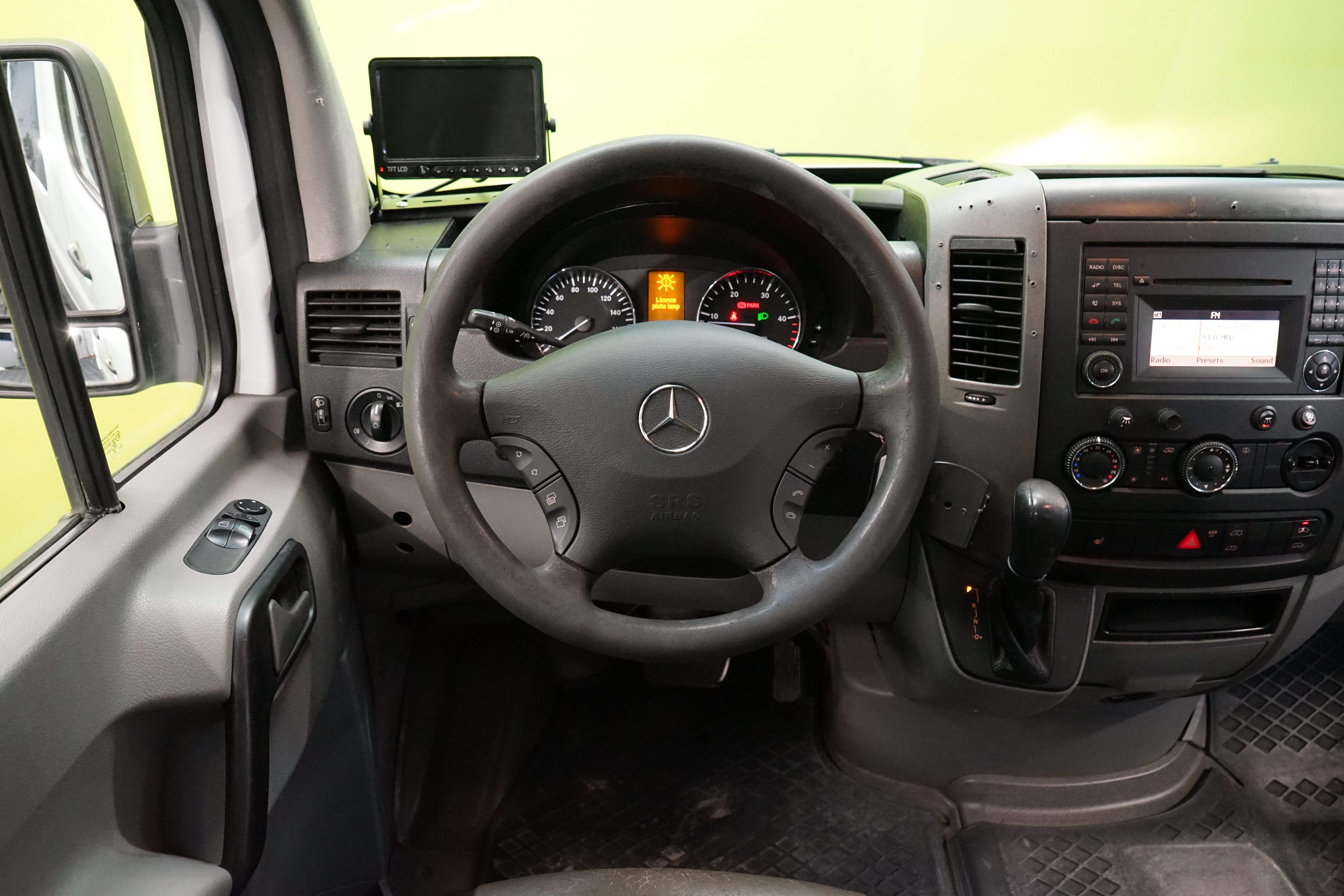 Mercedes-Benz Sprinter 2012
