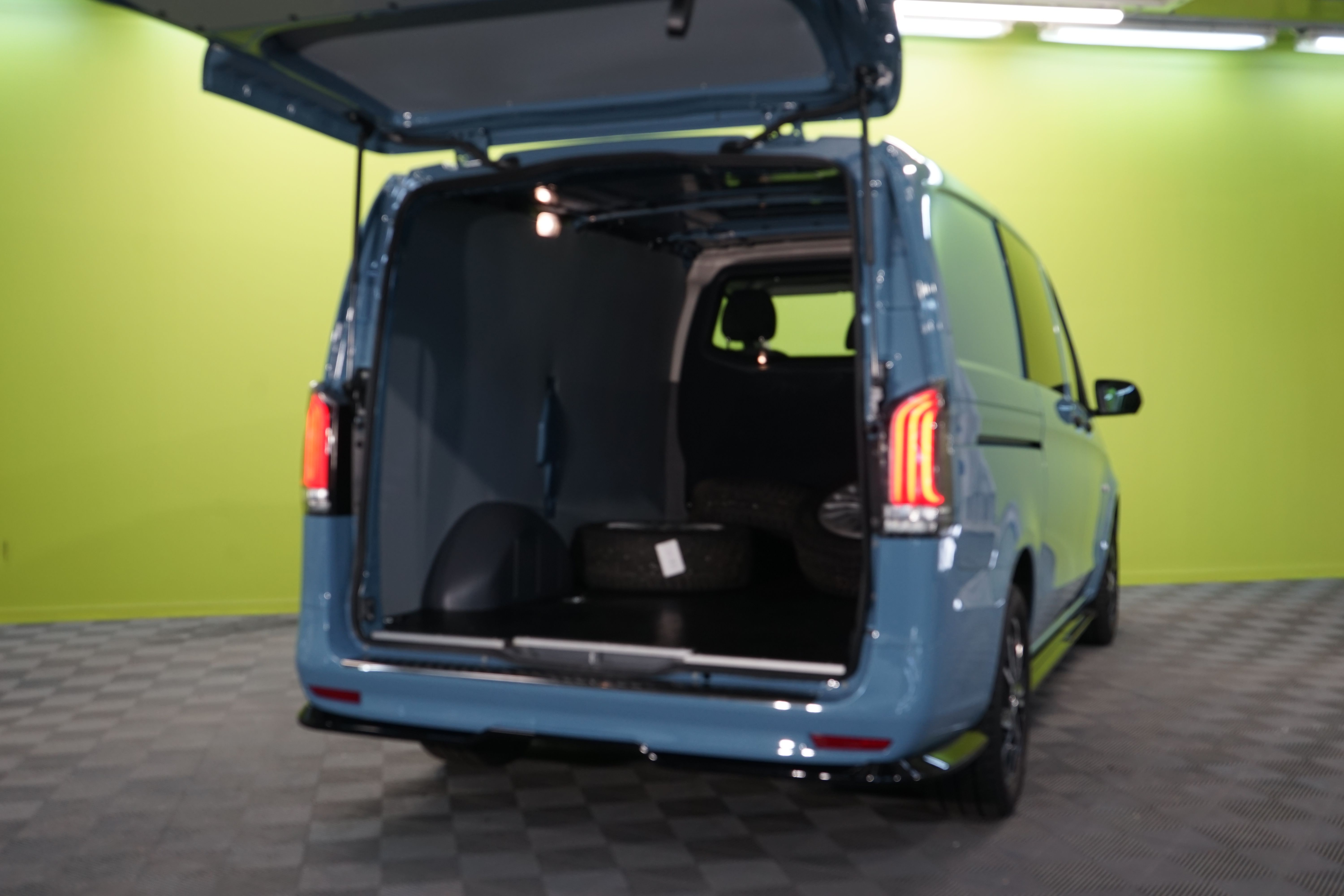 Mercedes-Benz Vito 2025