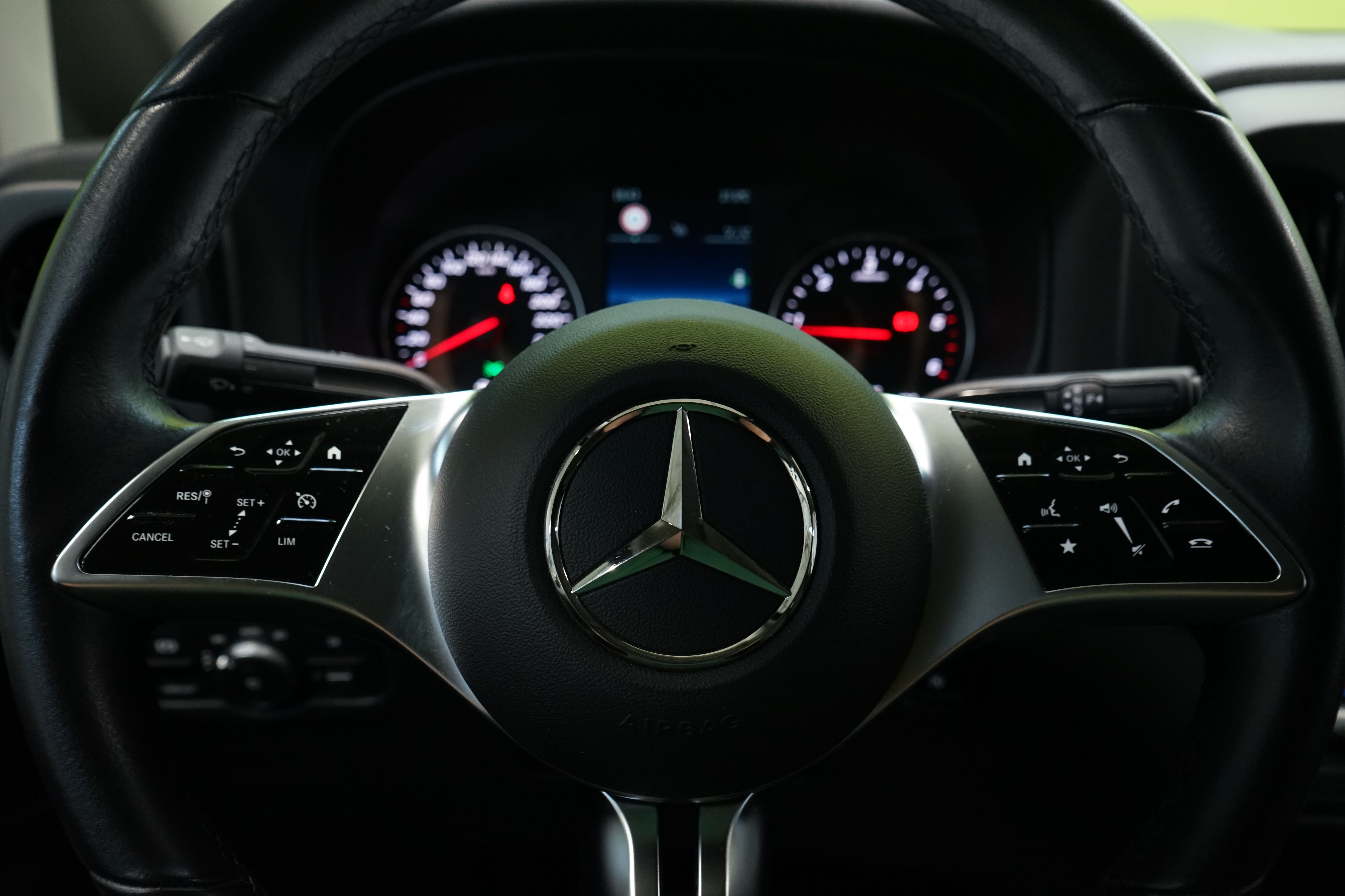 Mercedes-Benz Vito 2025