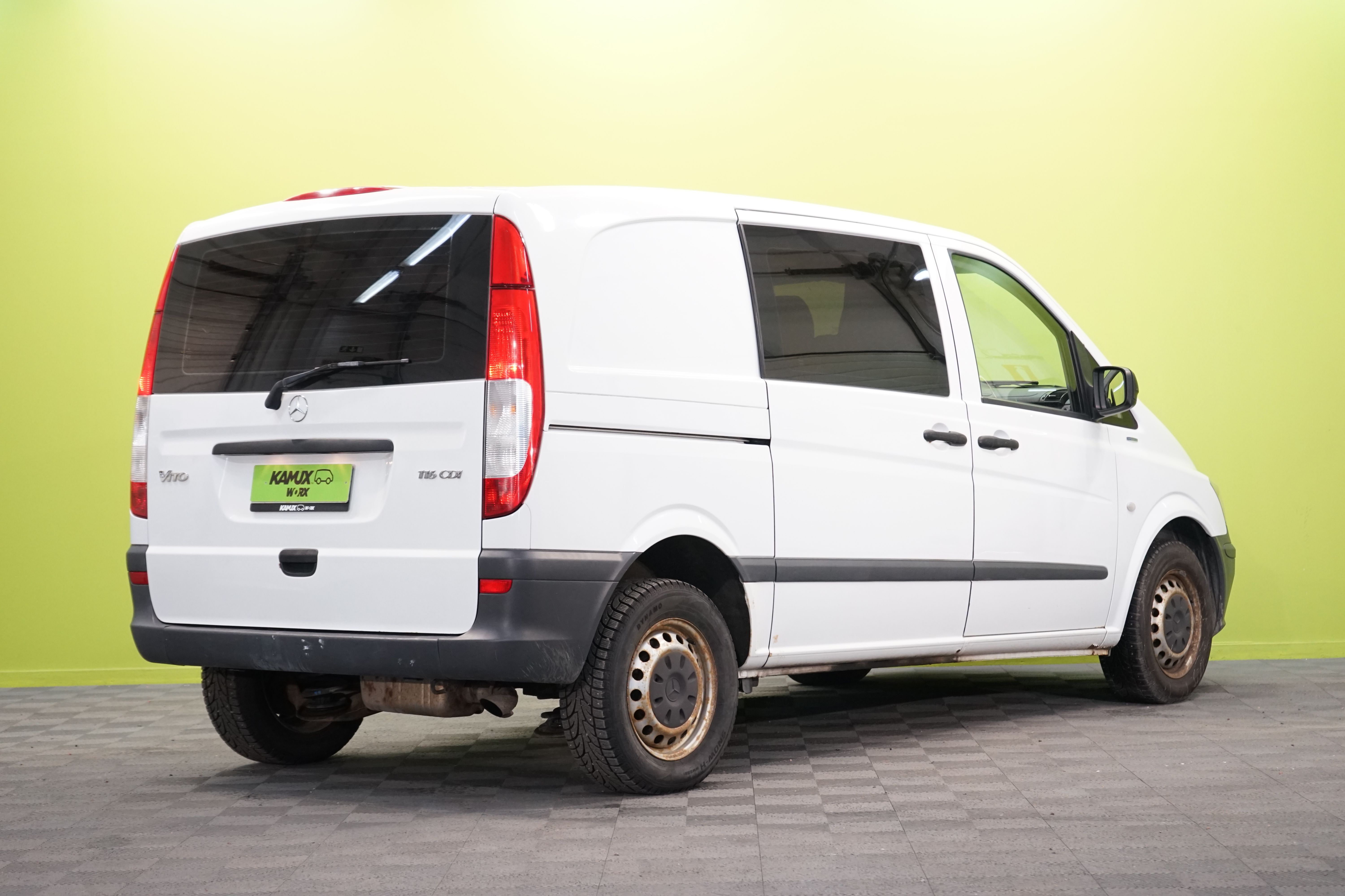 Mercedes-Benz Vito 2012