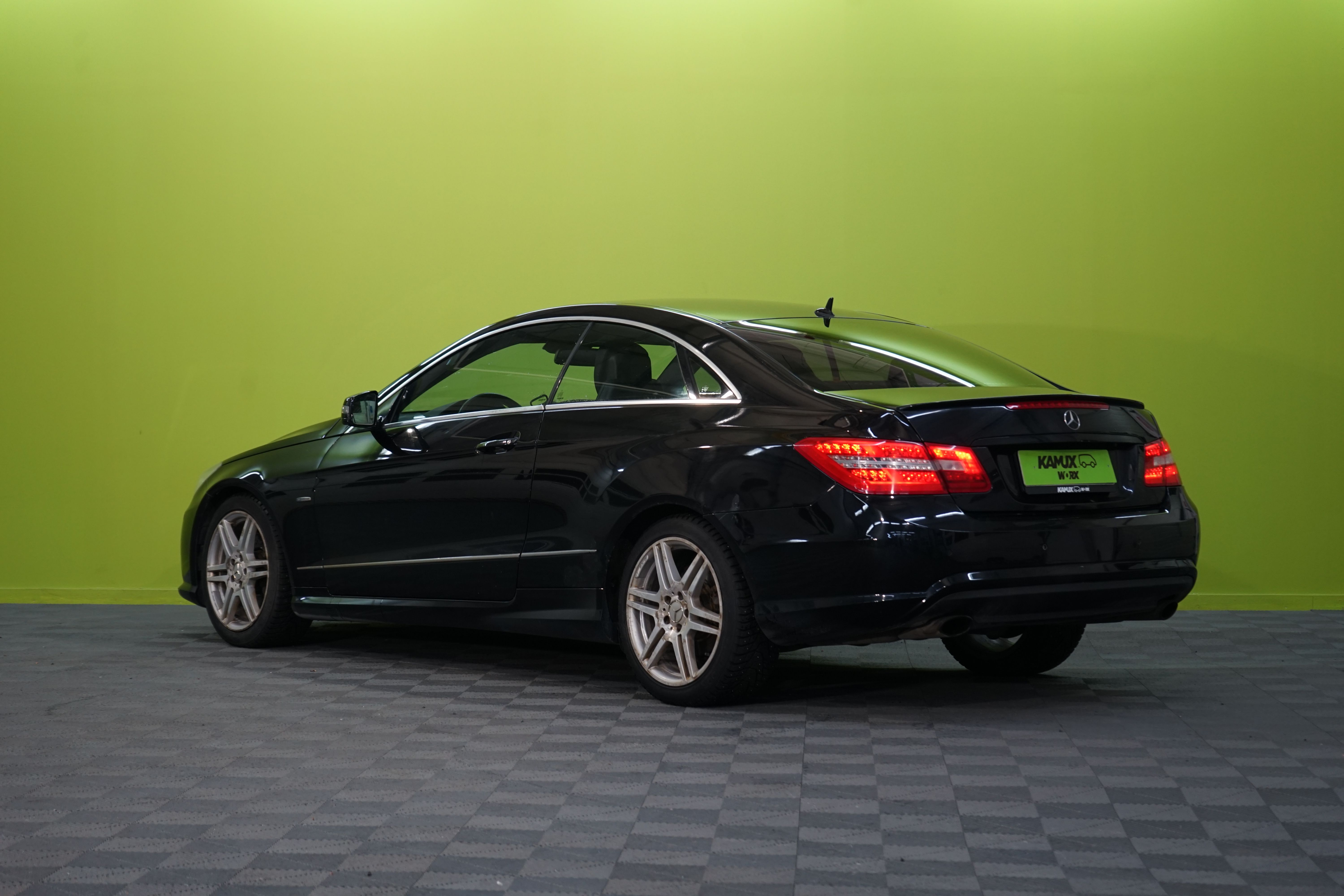 Mercedes-Benz E 2010