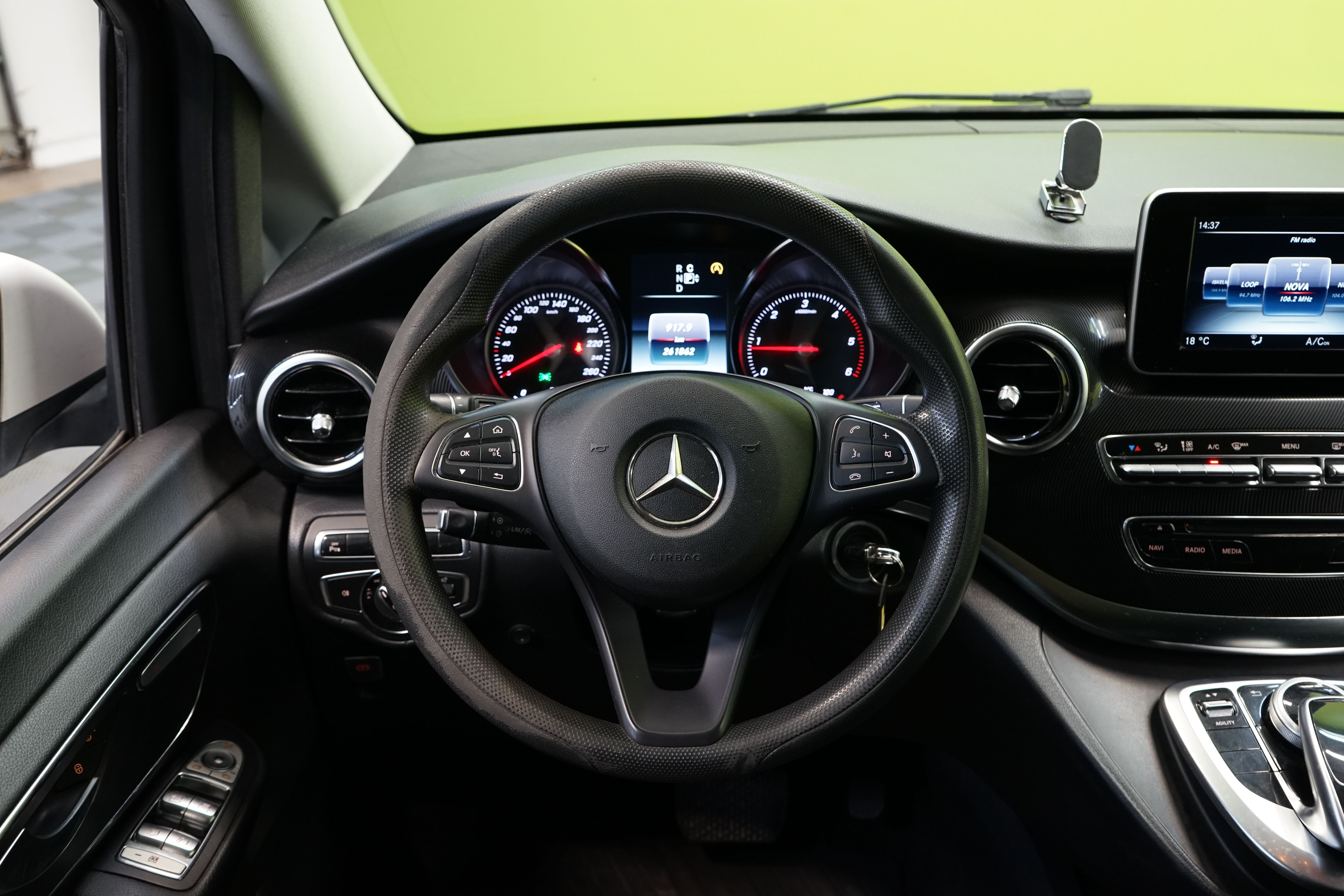 Mercedes-Benz V 2014