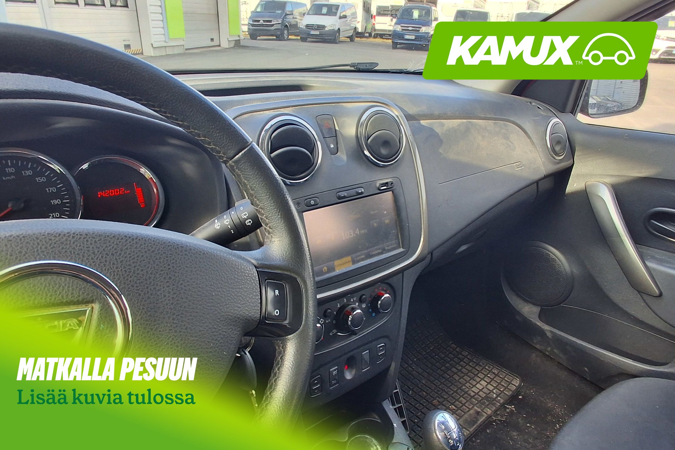 Dacia Sandero 2015