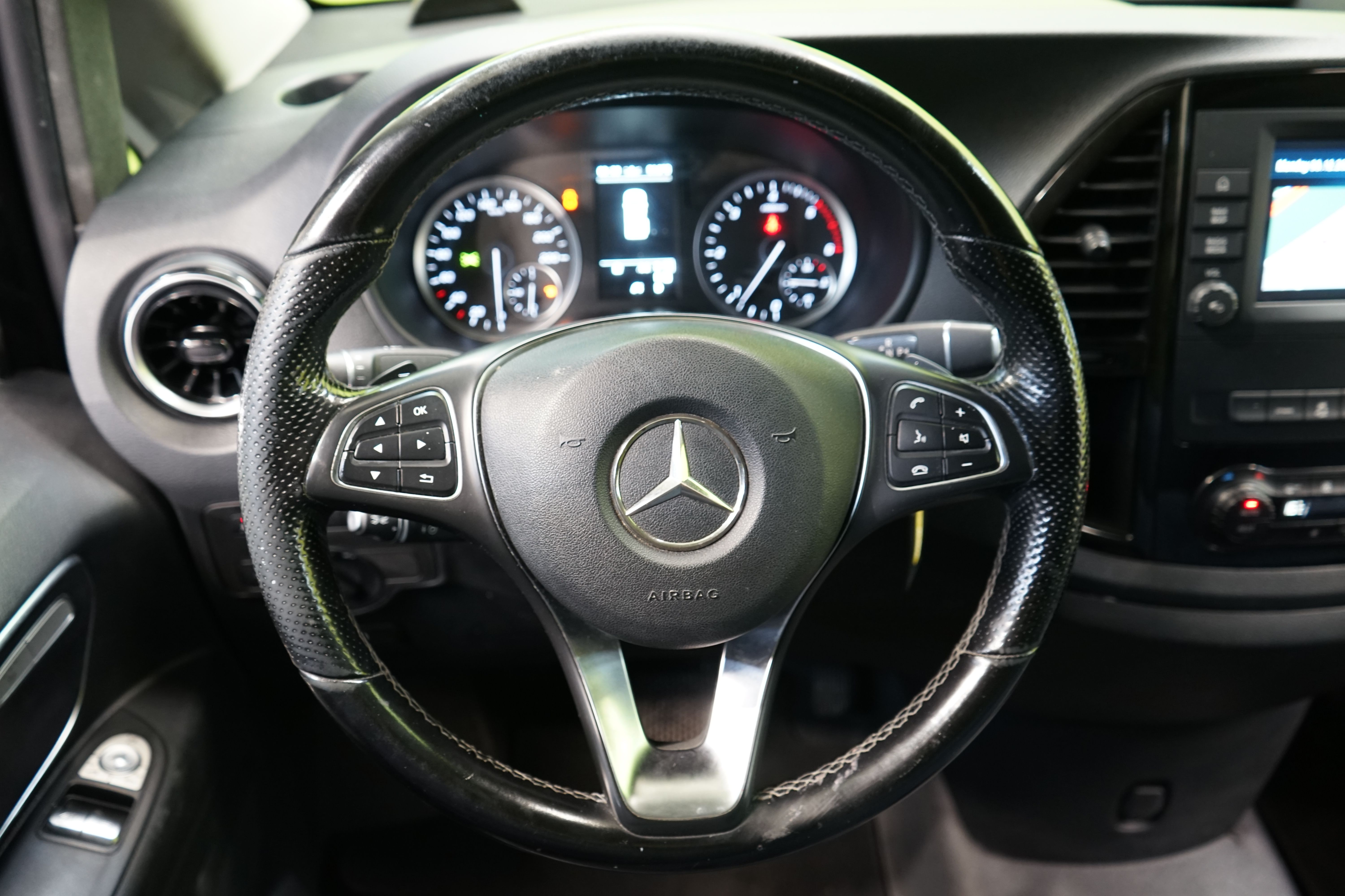 Mercedes-Benz Vito 2021