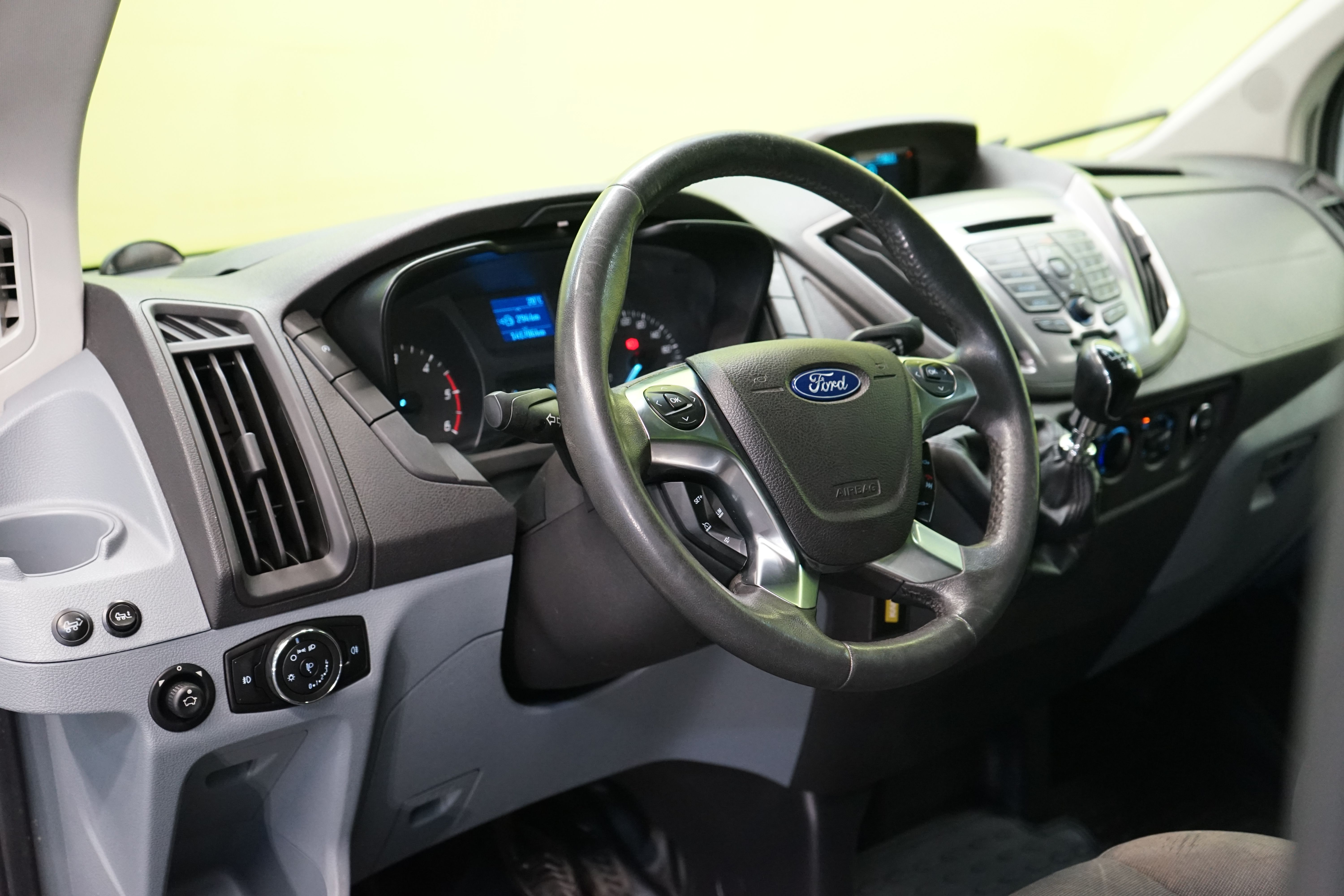 Ford Transit 2015