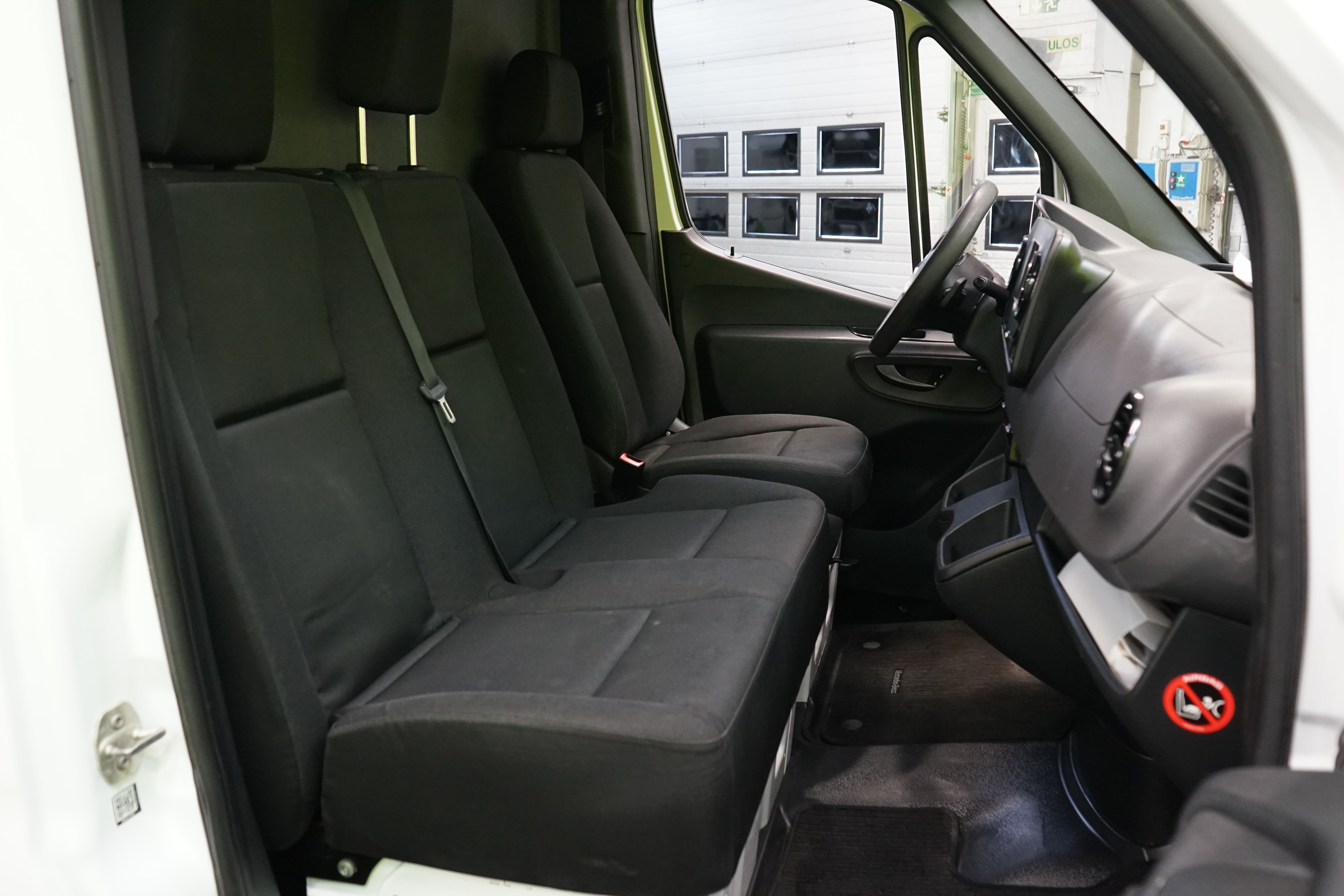 Mercedes-Benz Sprinter 2021