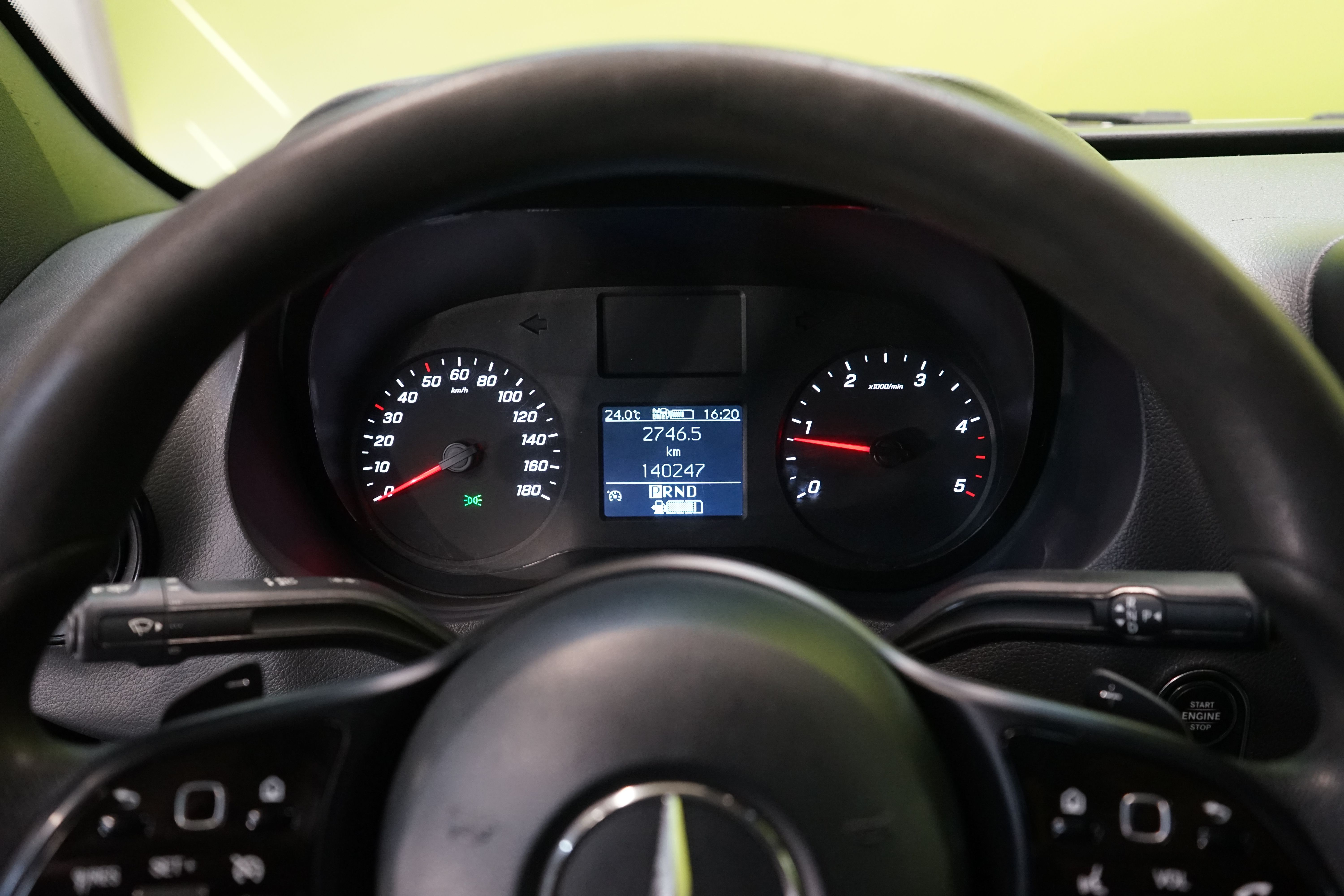 Mercedes-Benz Sprinter 2021