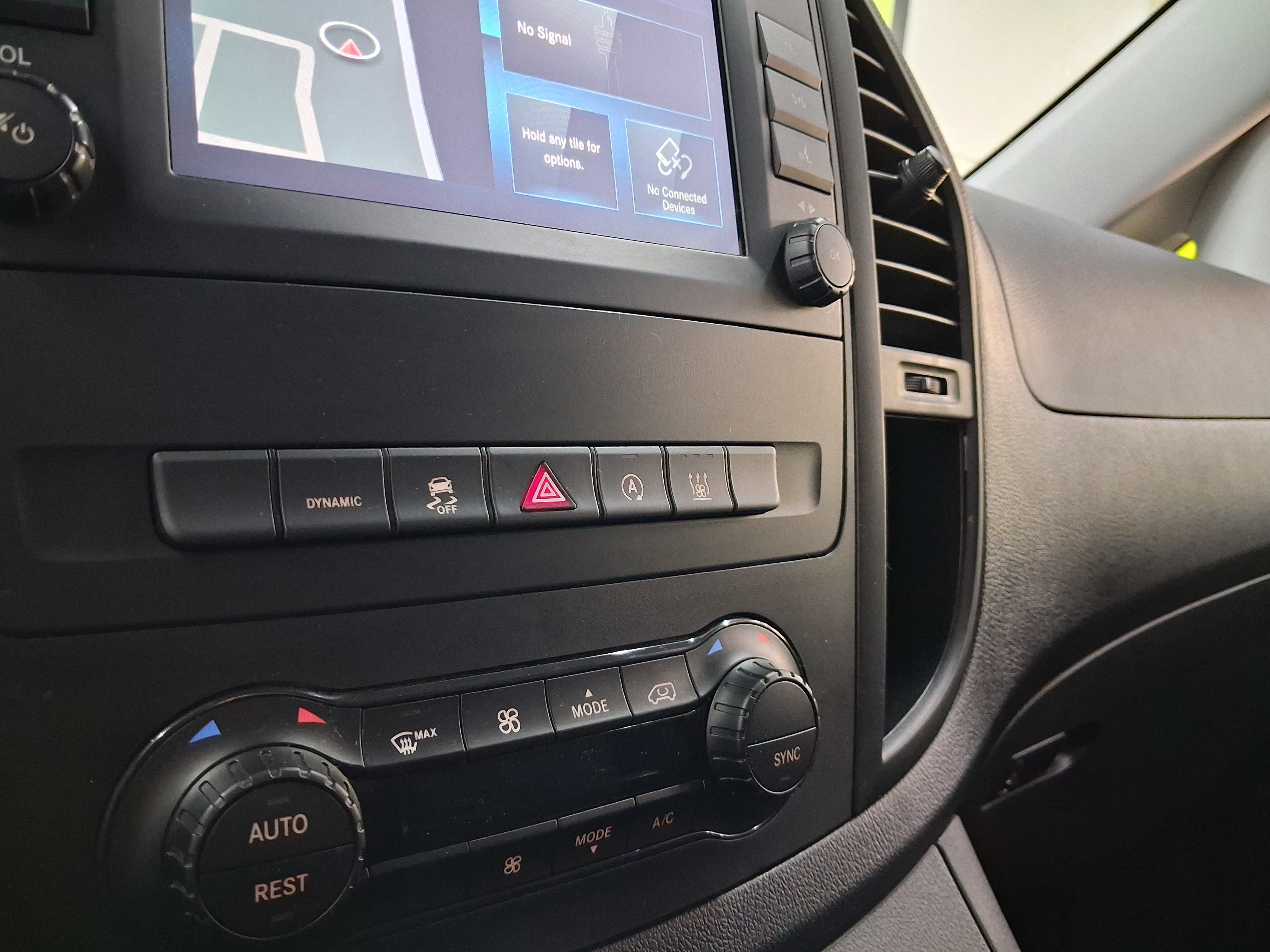 Mercedes-Benz Vito 2023