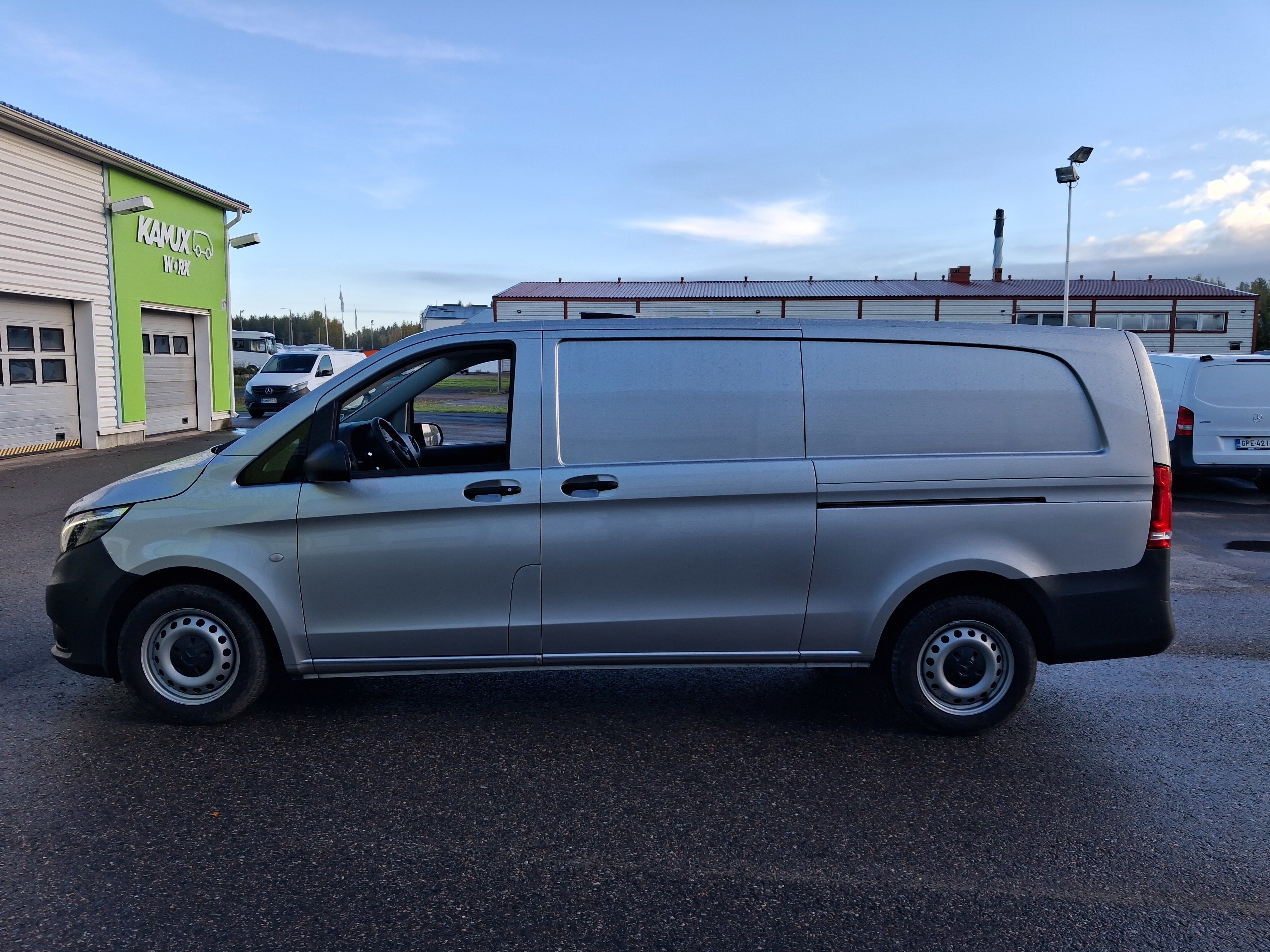 Mercedes-Benz Vito 2023