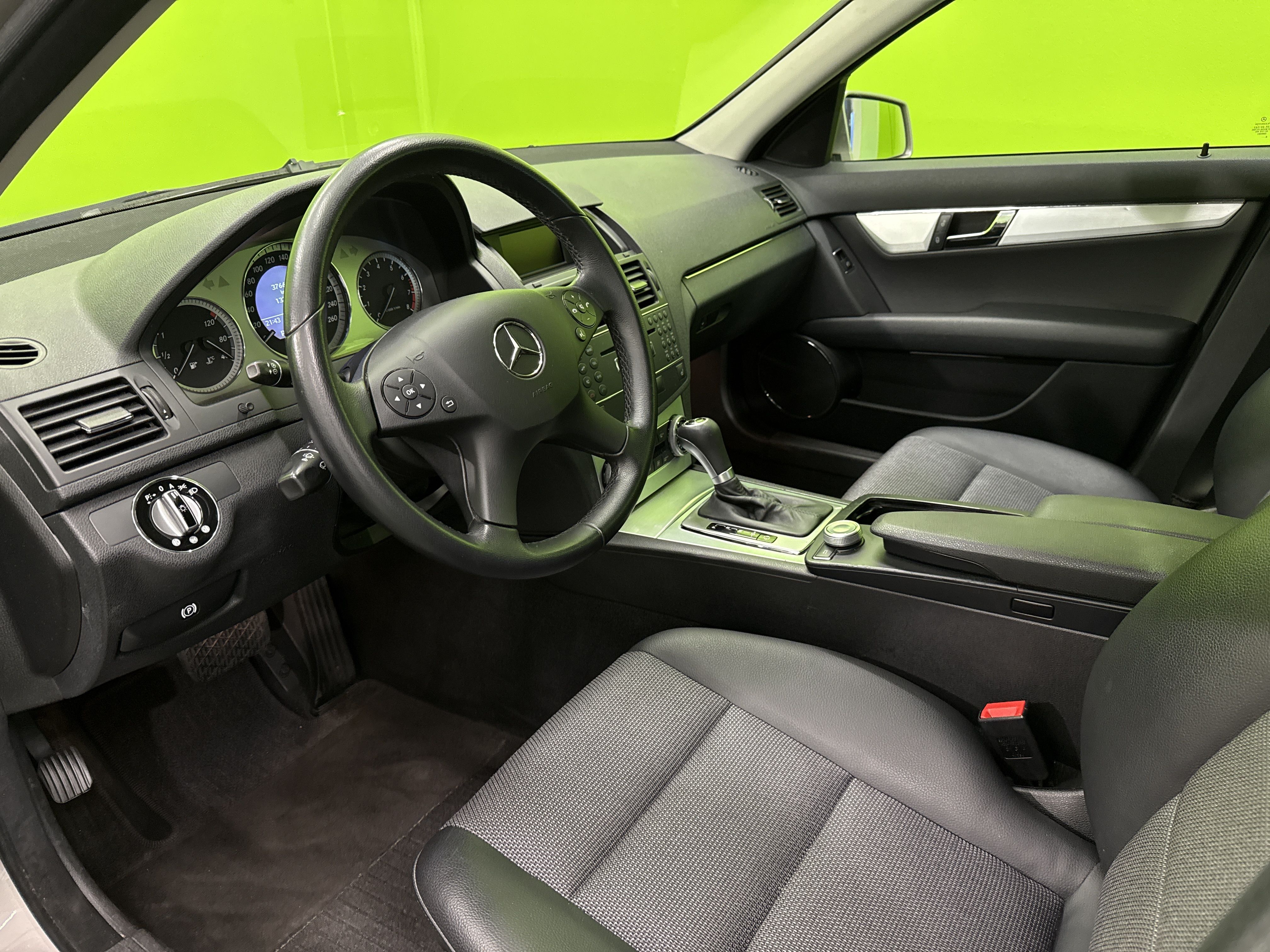 Mercedes-Benz C 2009