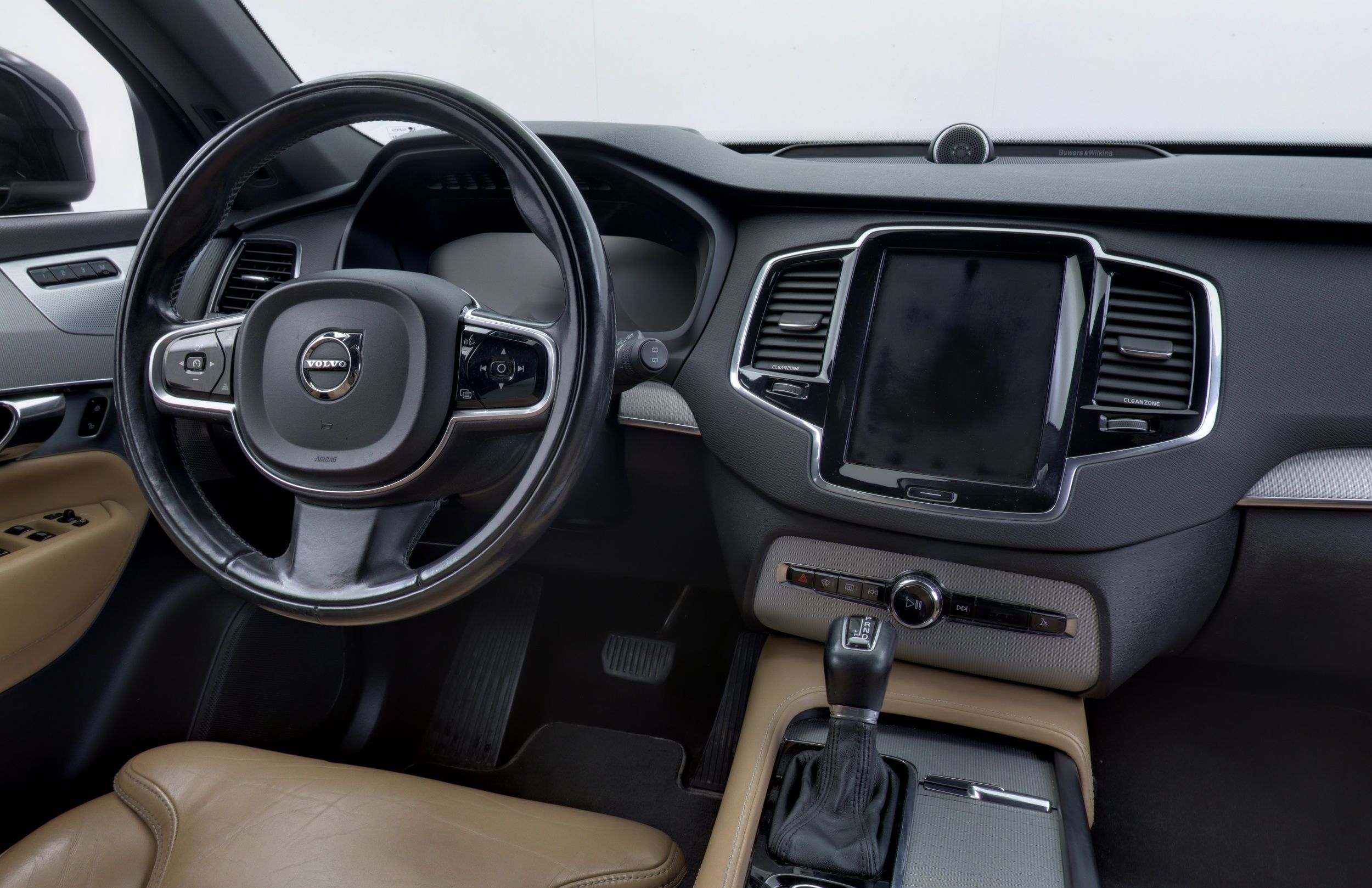Volvo XC90 2016