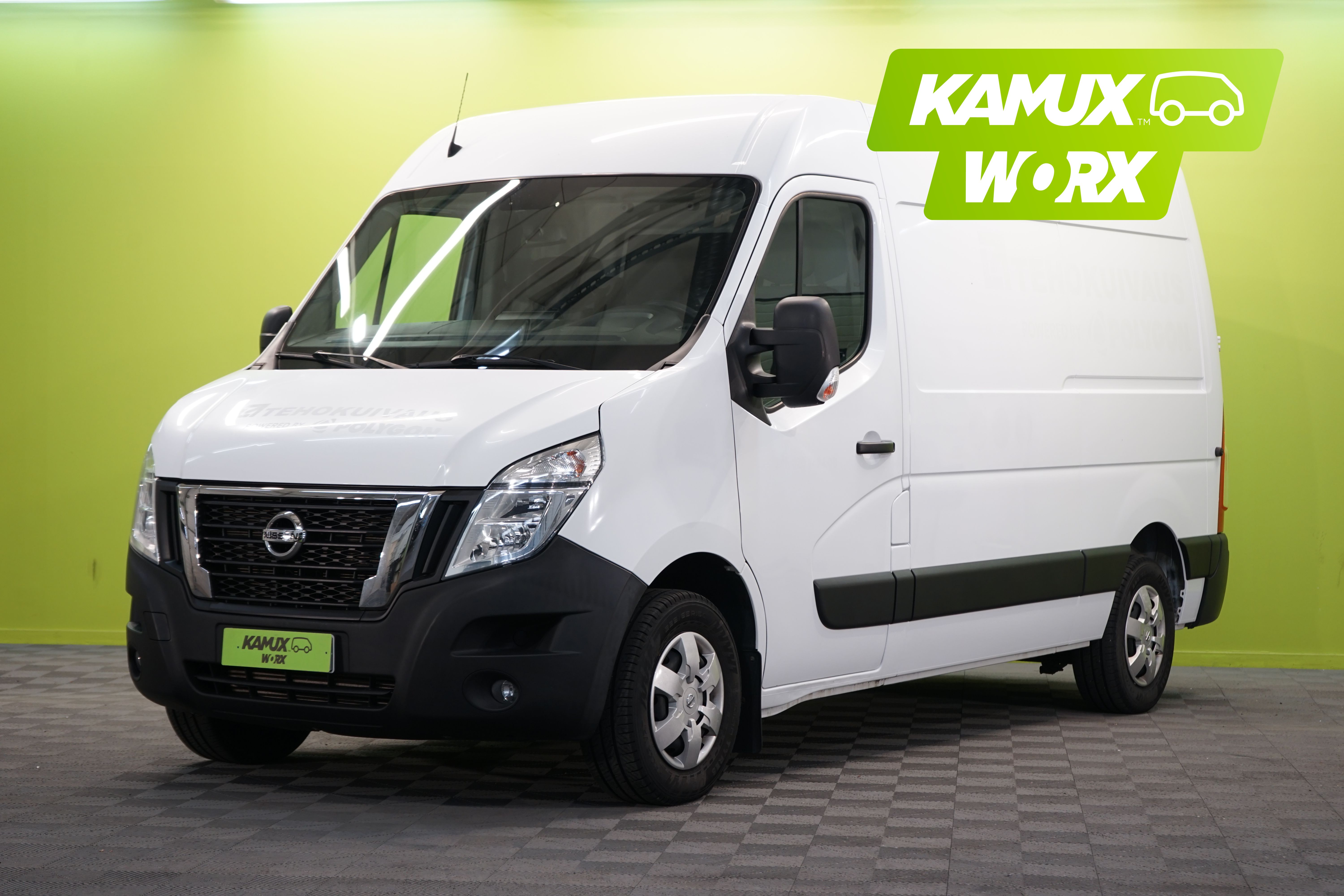 Nissan NV400 2021