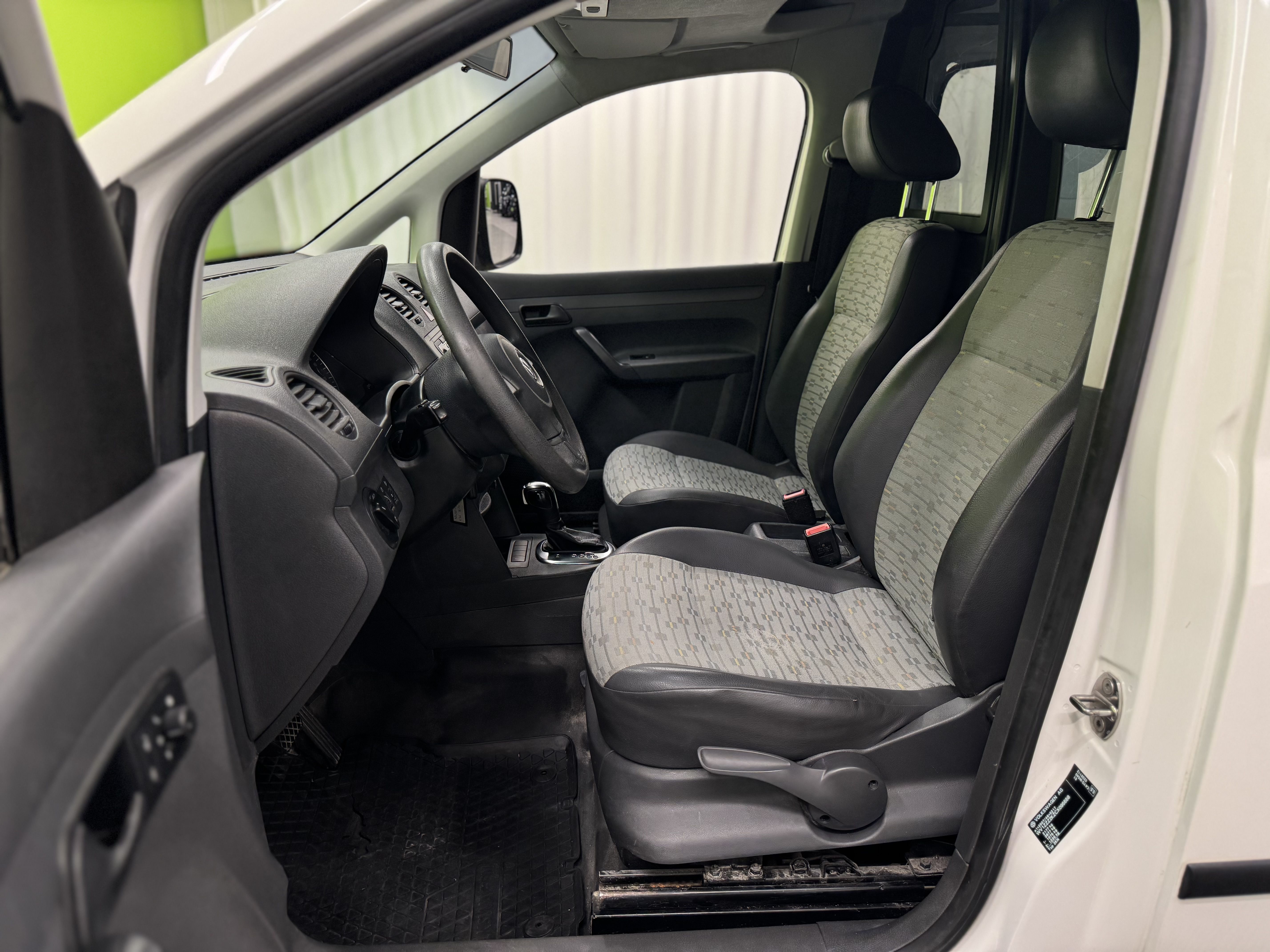 Volkswagen Caddy 2012