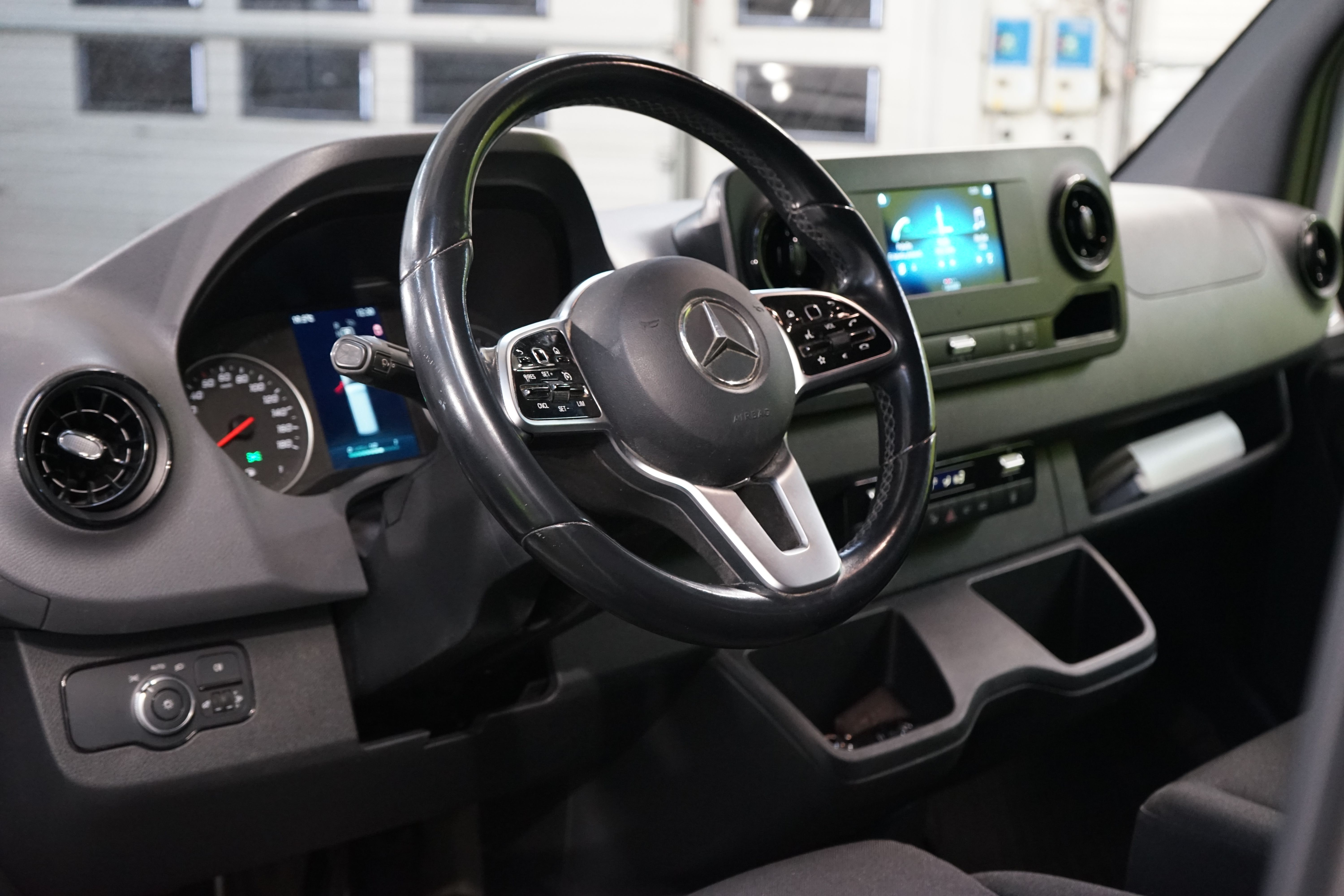 Mercedes-Benz Sprinter 2021