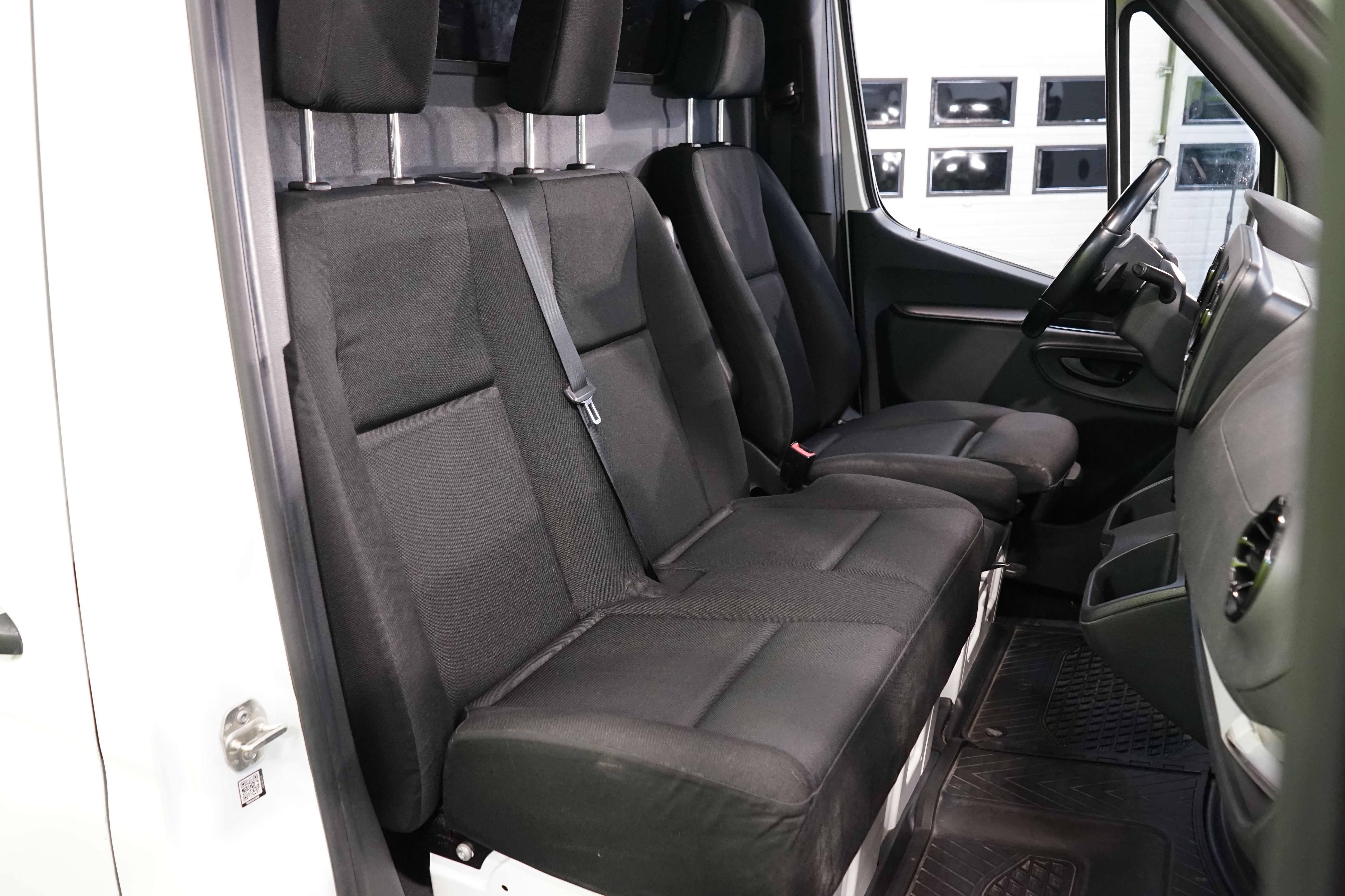 Mercedes-Benz Sprinter 2021