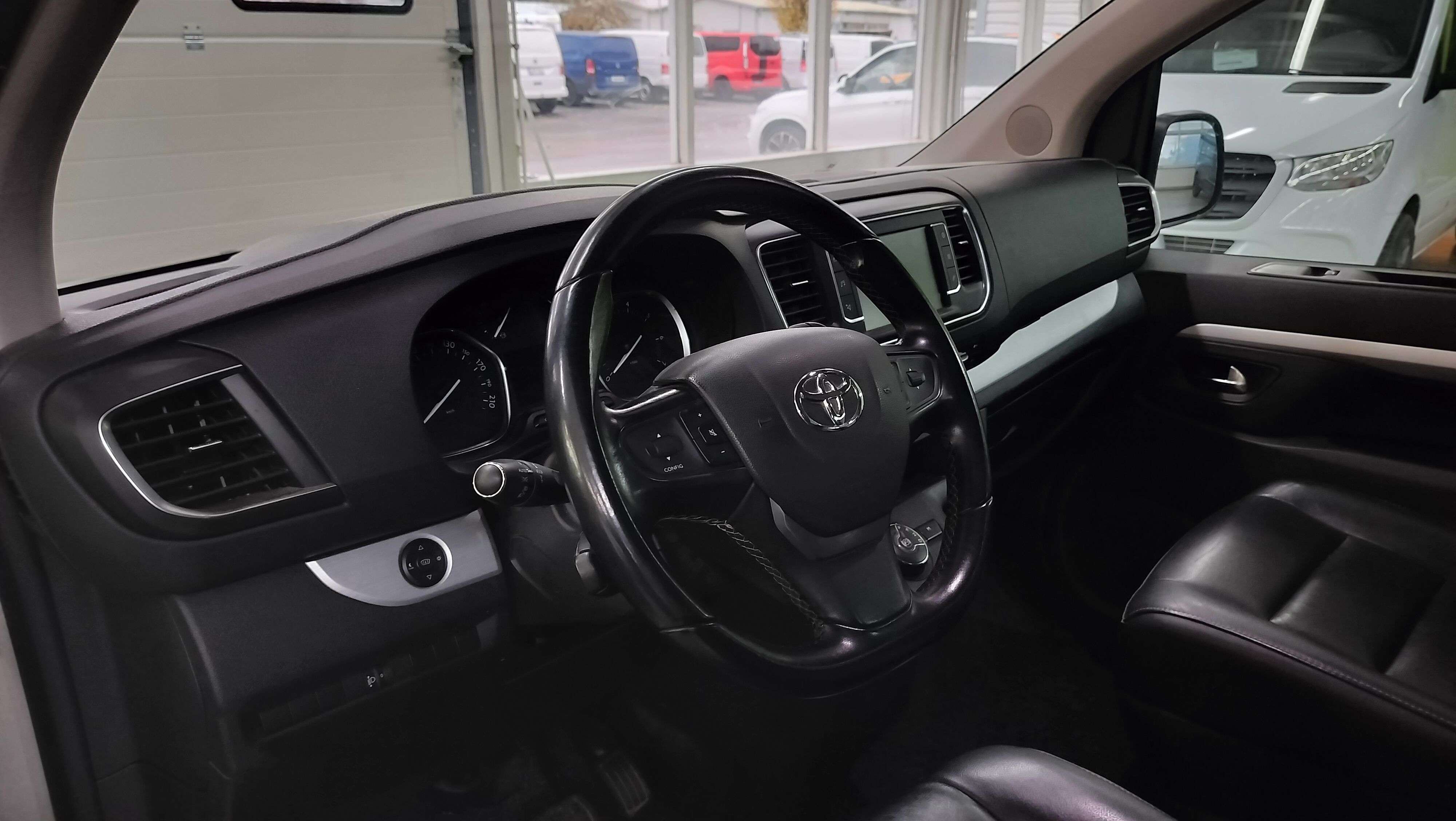 Toyota Proace Verso 2017