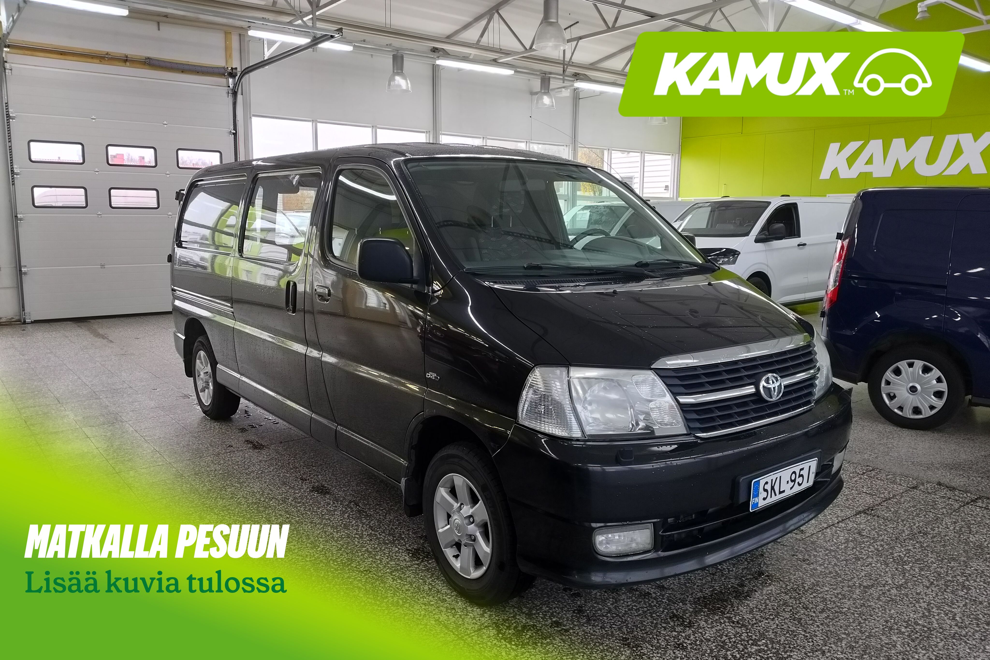Toyota Hiace 2010