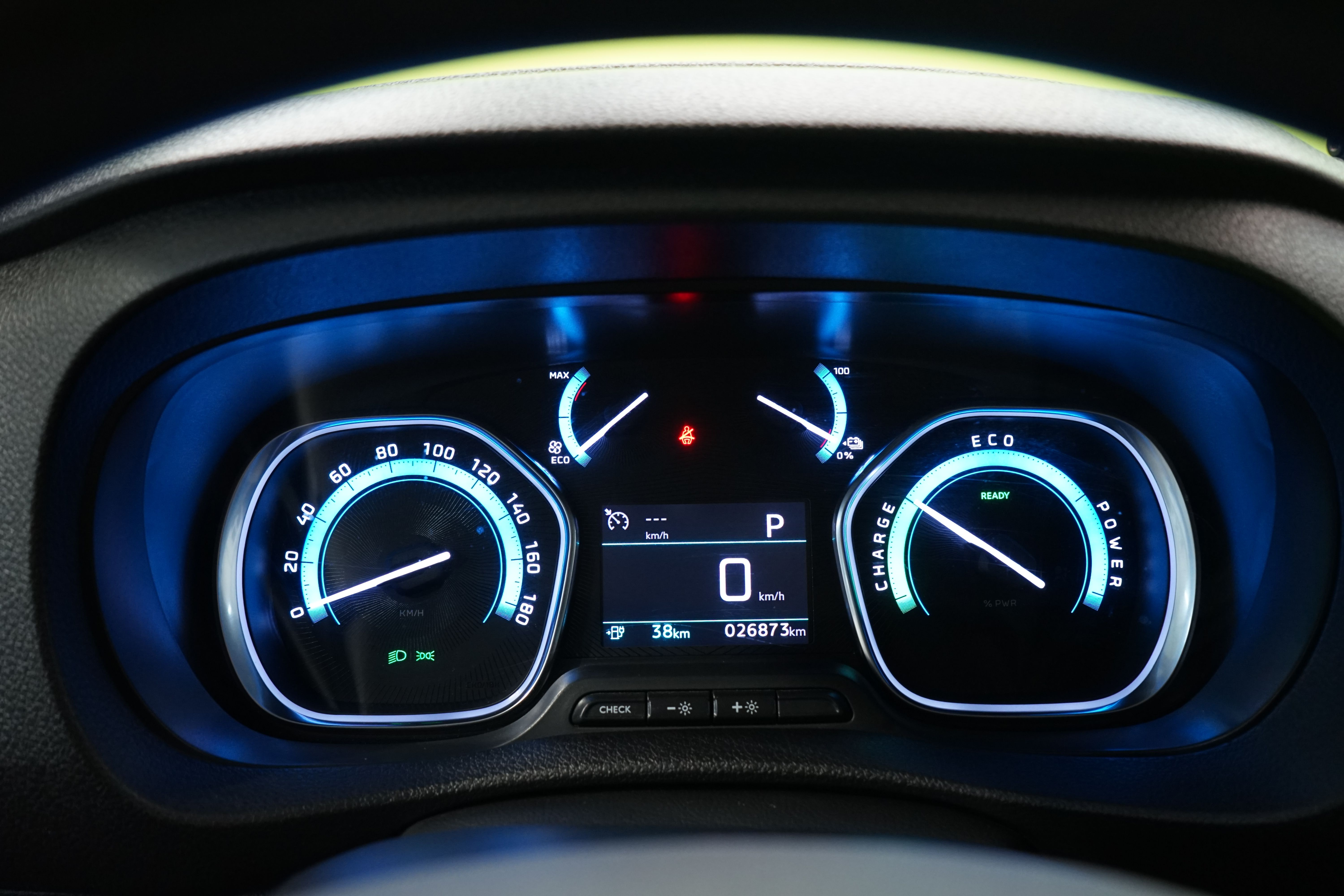 Peugeot e-Expert 2023