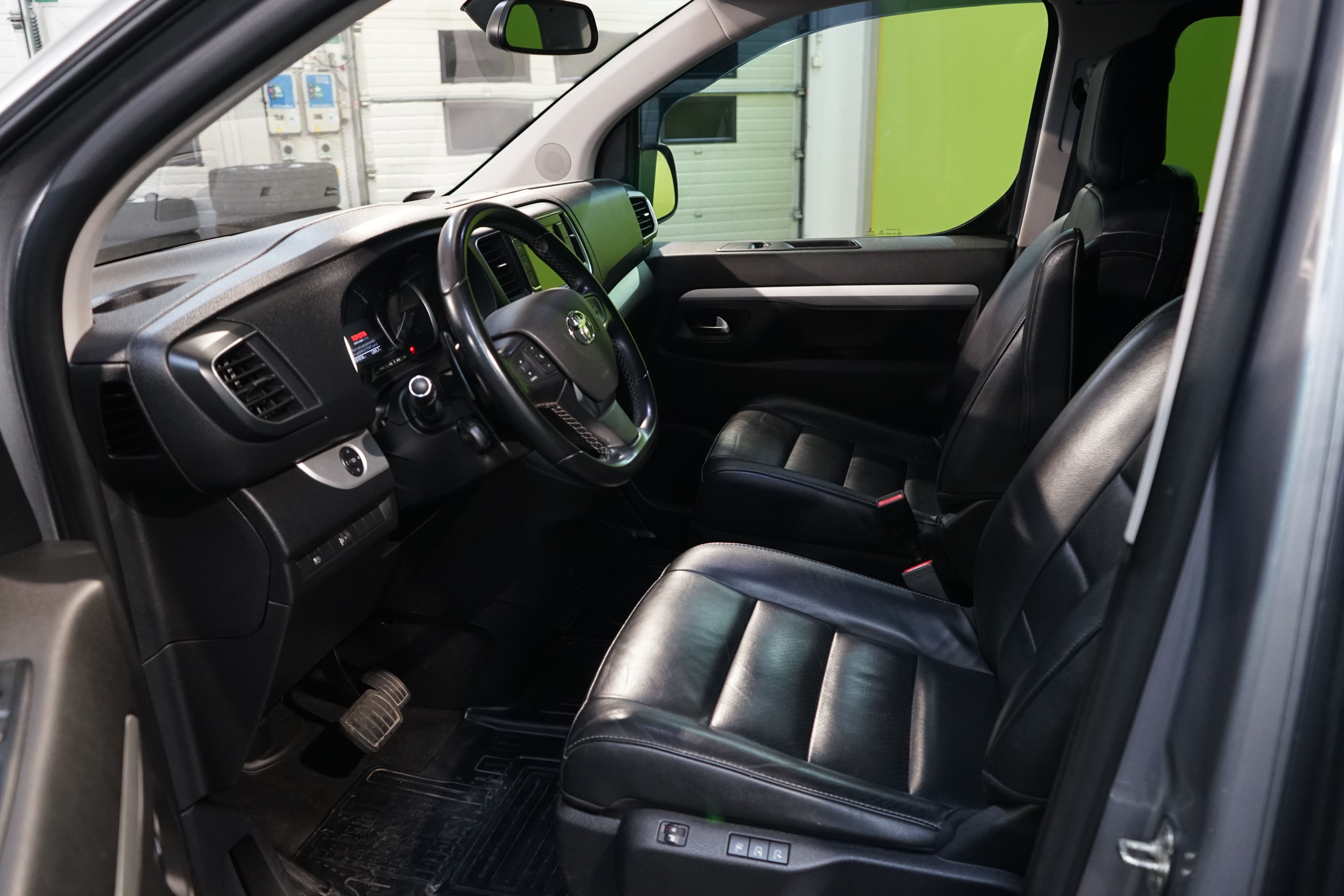 Toyota Proace Verso 2021