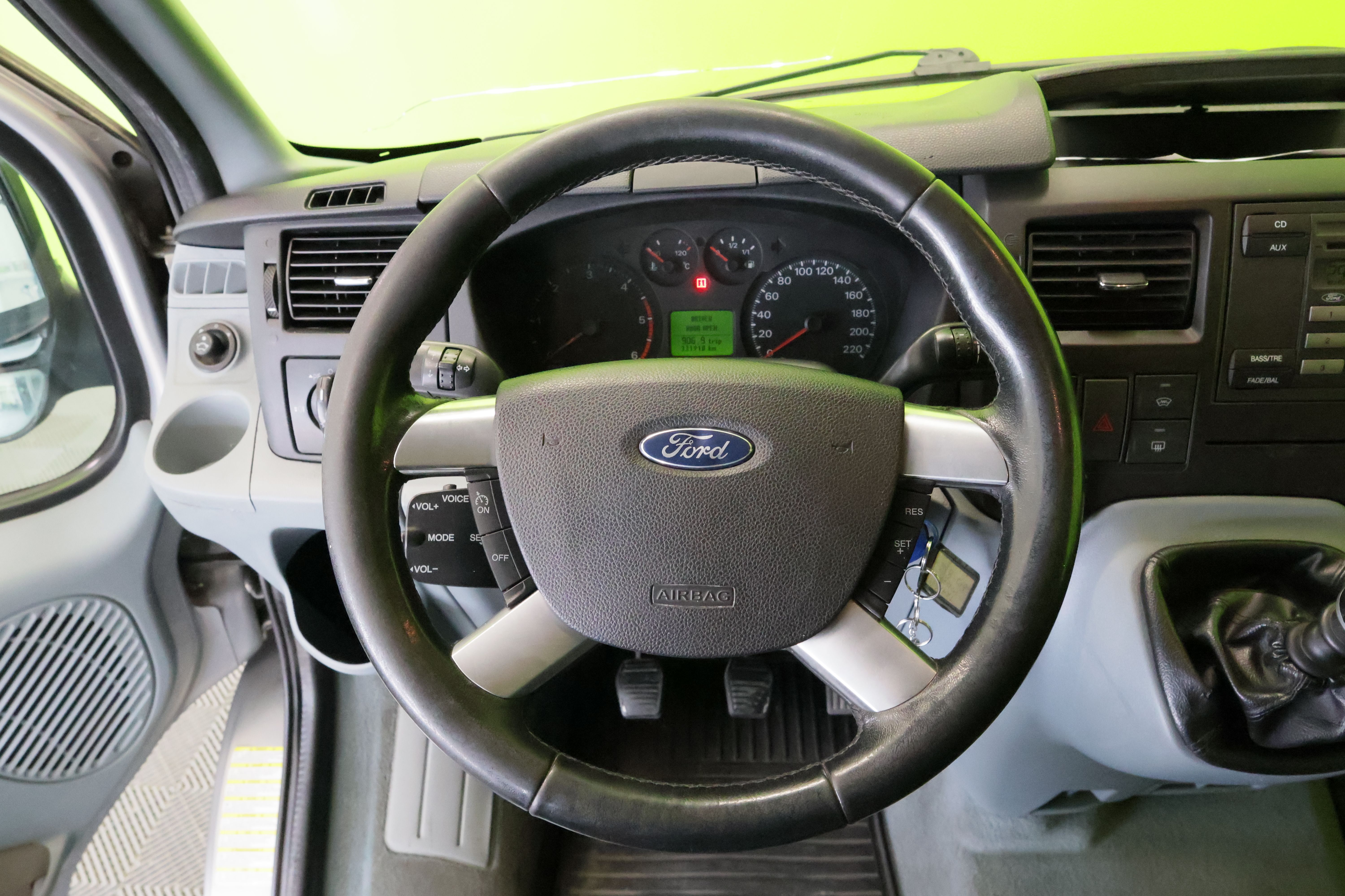 Ford Tourneo 2012