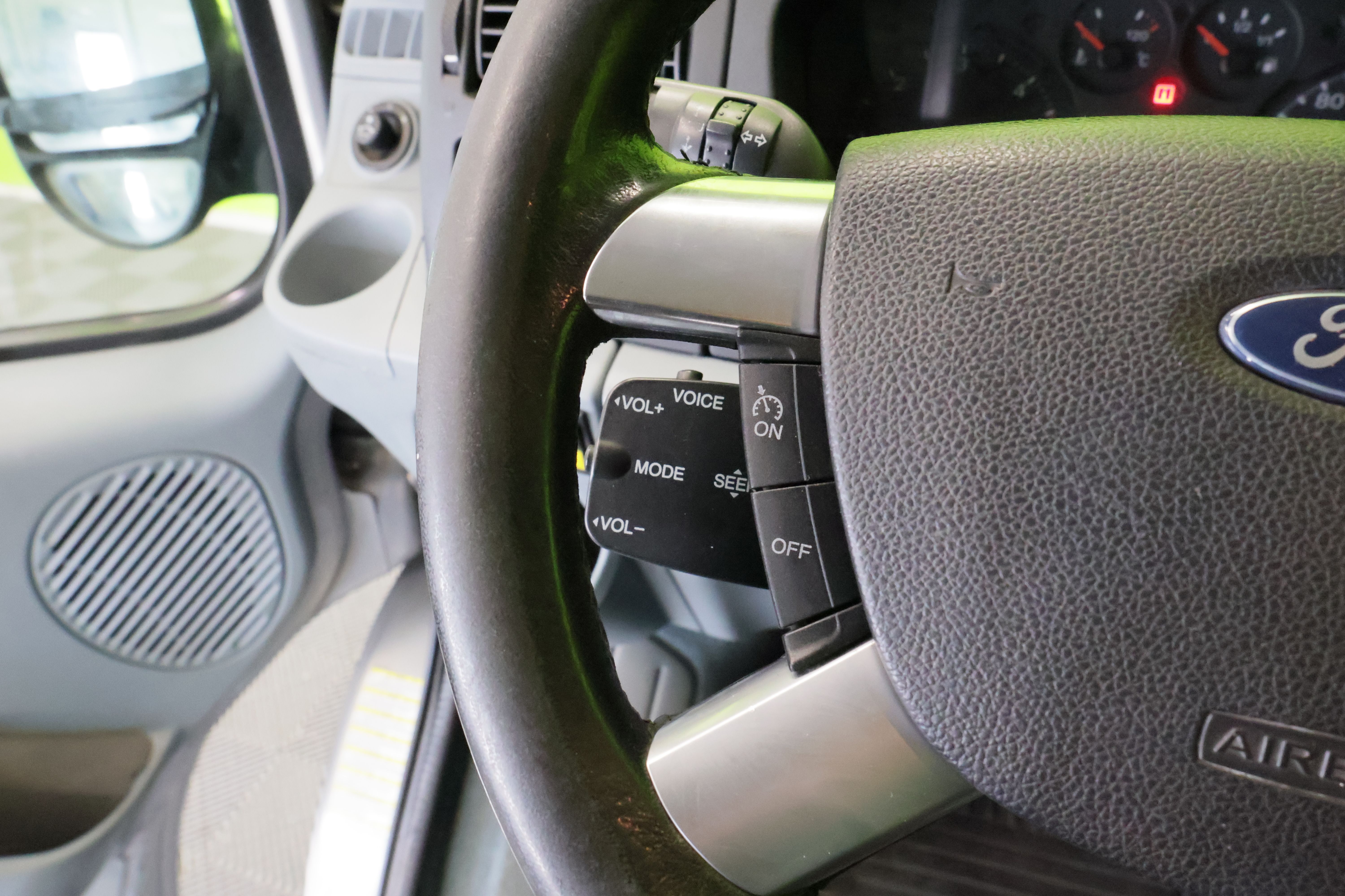 Ford Tourneo 2012