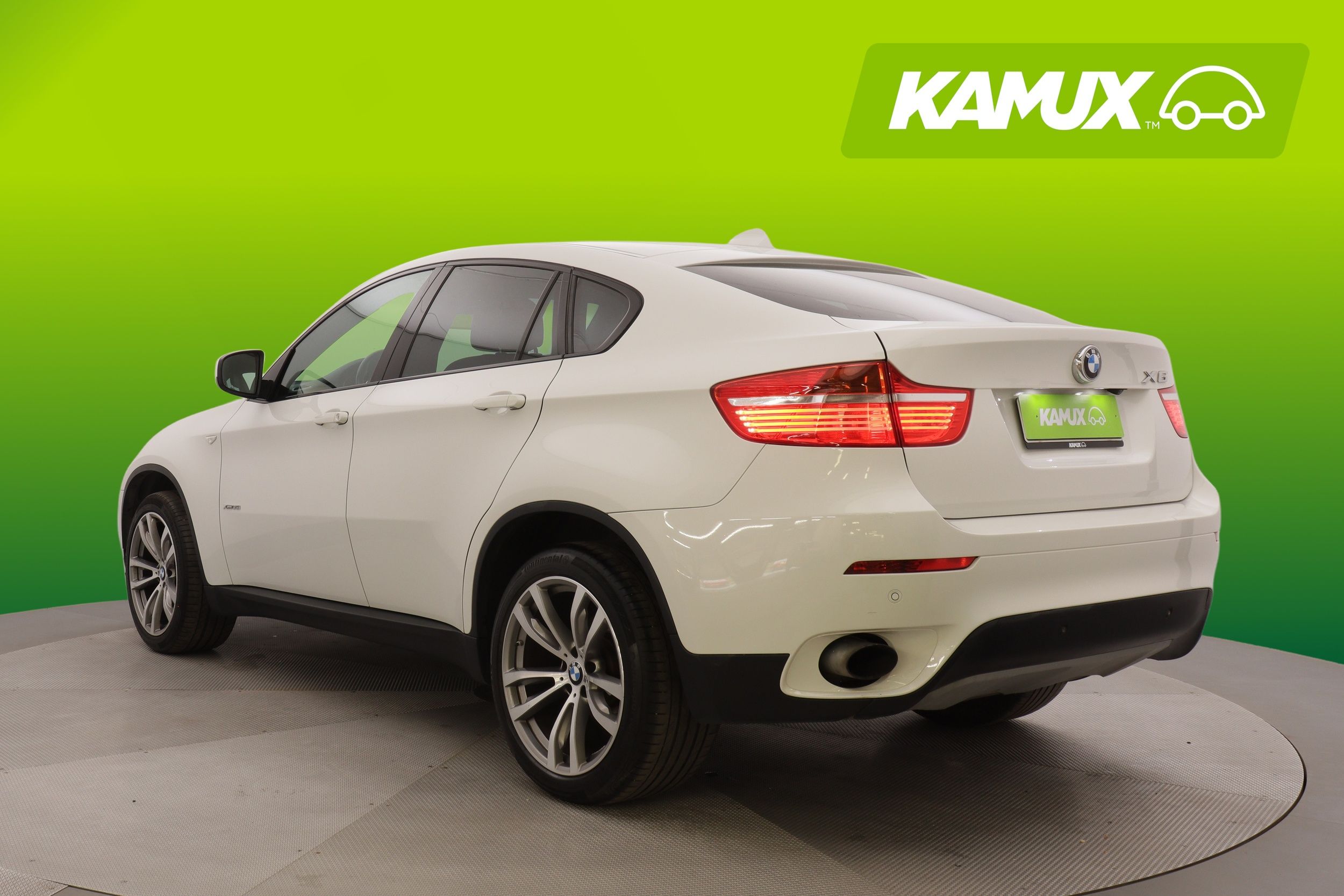 BMW X6 2012
