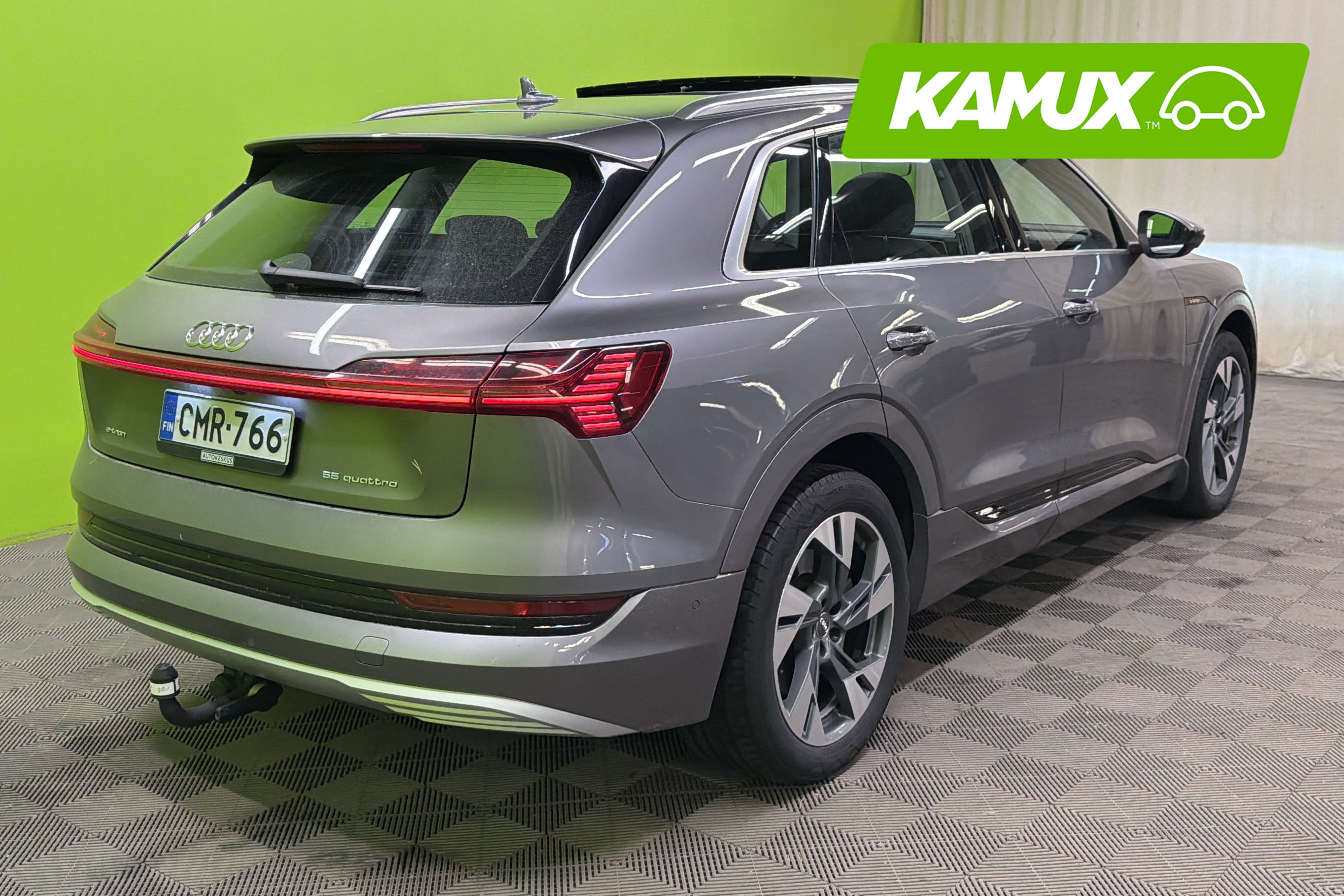 Audi e-tron 2019